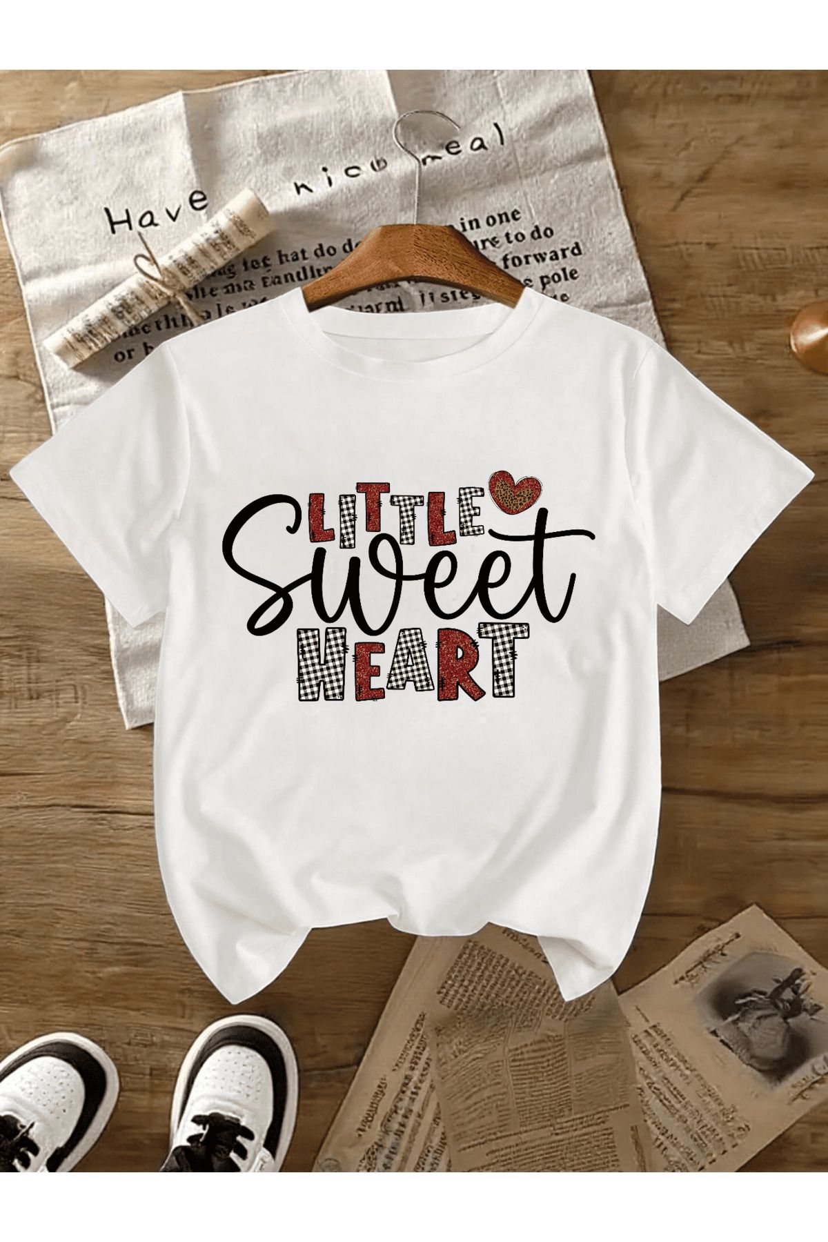 ELNOYA Unisex Pamuklu Beyaz Oversize Tişort "Sweat" Baskılı Bisiklet Yaka Rahat T-shirt