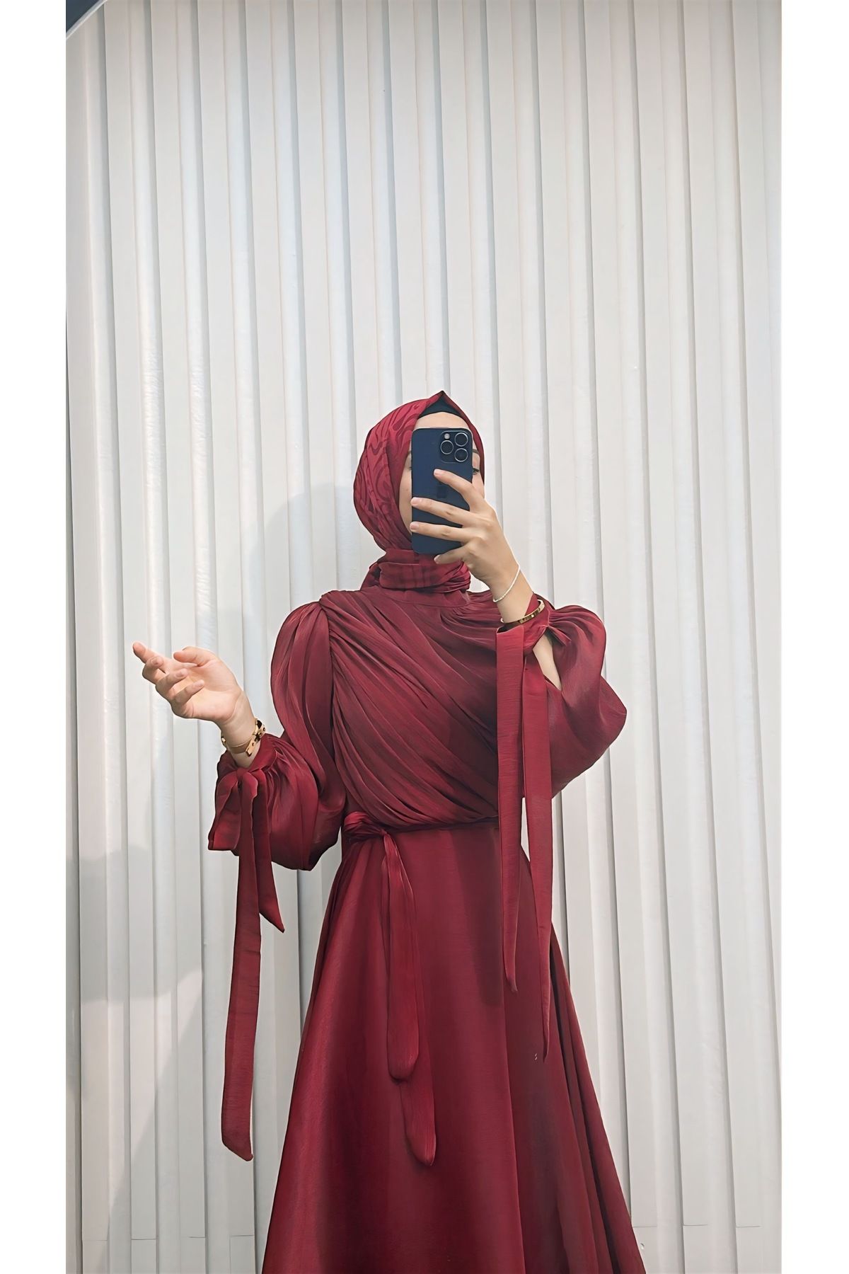 MERVE TESETTÜR Büzgügü Abiye elbise
