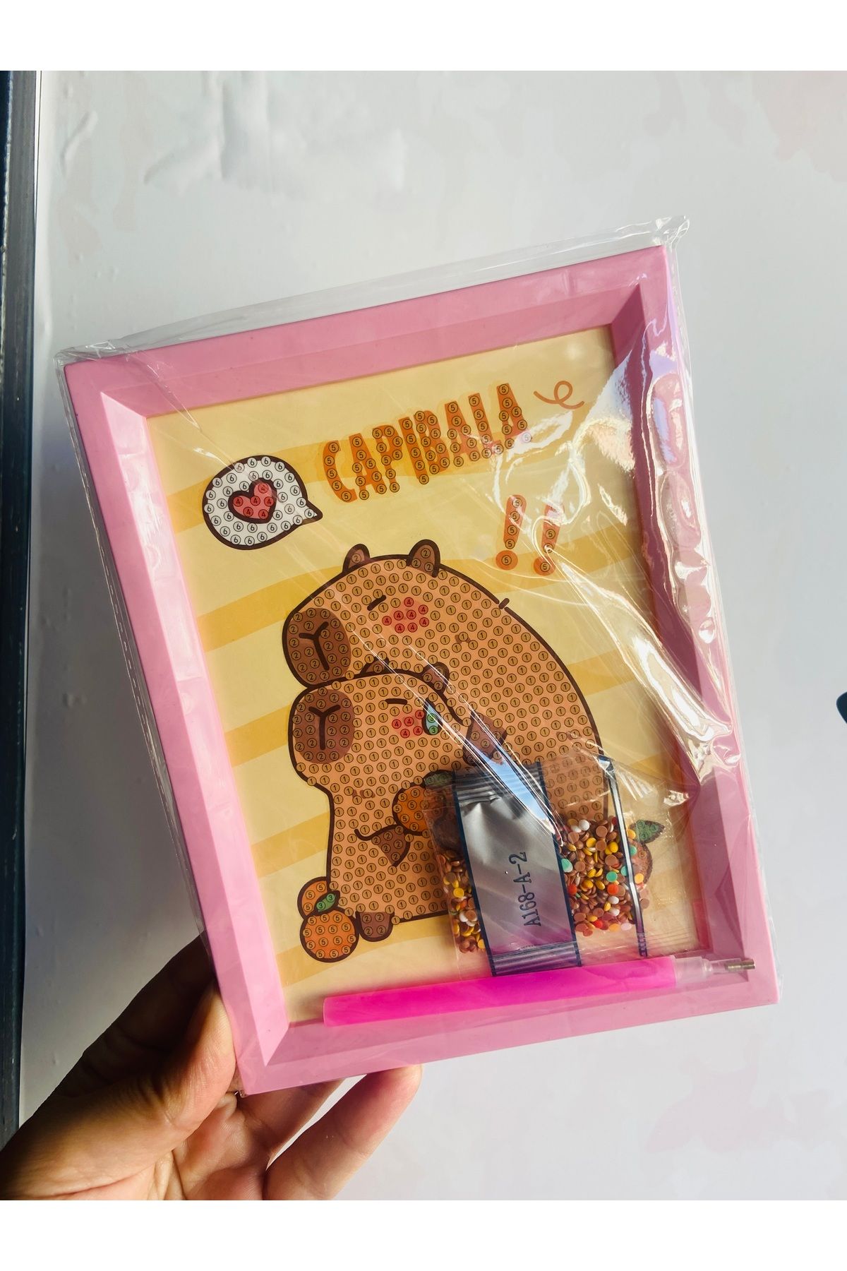 synshop Capybara Kapibara Elmas Mozaik Kendin Yap Boncuklu Taşlı Tablo (Çerçeveli) Sanat Kit Taşlama