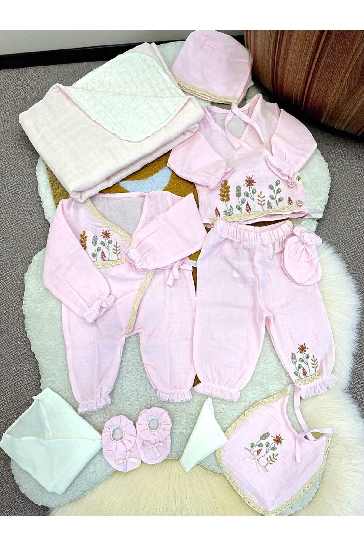 MİLAYS LİFE HOME COLLECTİON Kız Bebek Pamuklu Müslin Kumaş Çiçek Nakışlı 10lu Hastane Çıkışı