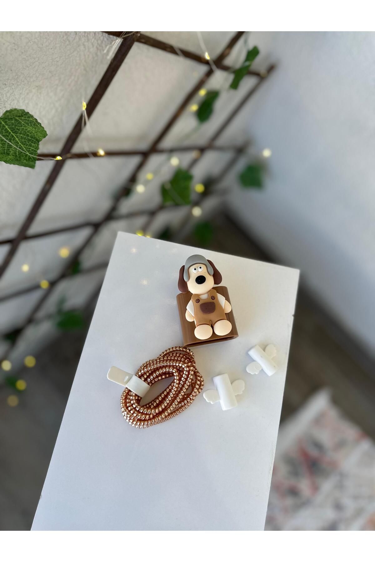 SLC AKSESUAR YENİ NESİL UYUMLU KAHVERENGİ KÖPEK FİGÜRLÜ ŞARJ VE TELEFON KORUYUCU KILIF