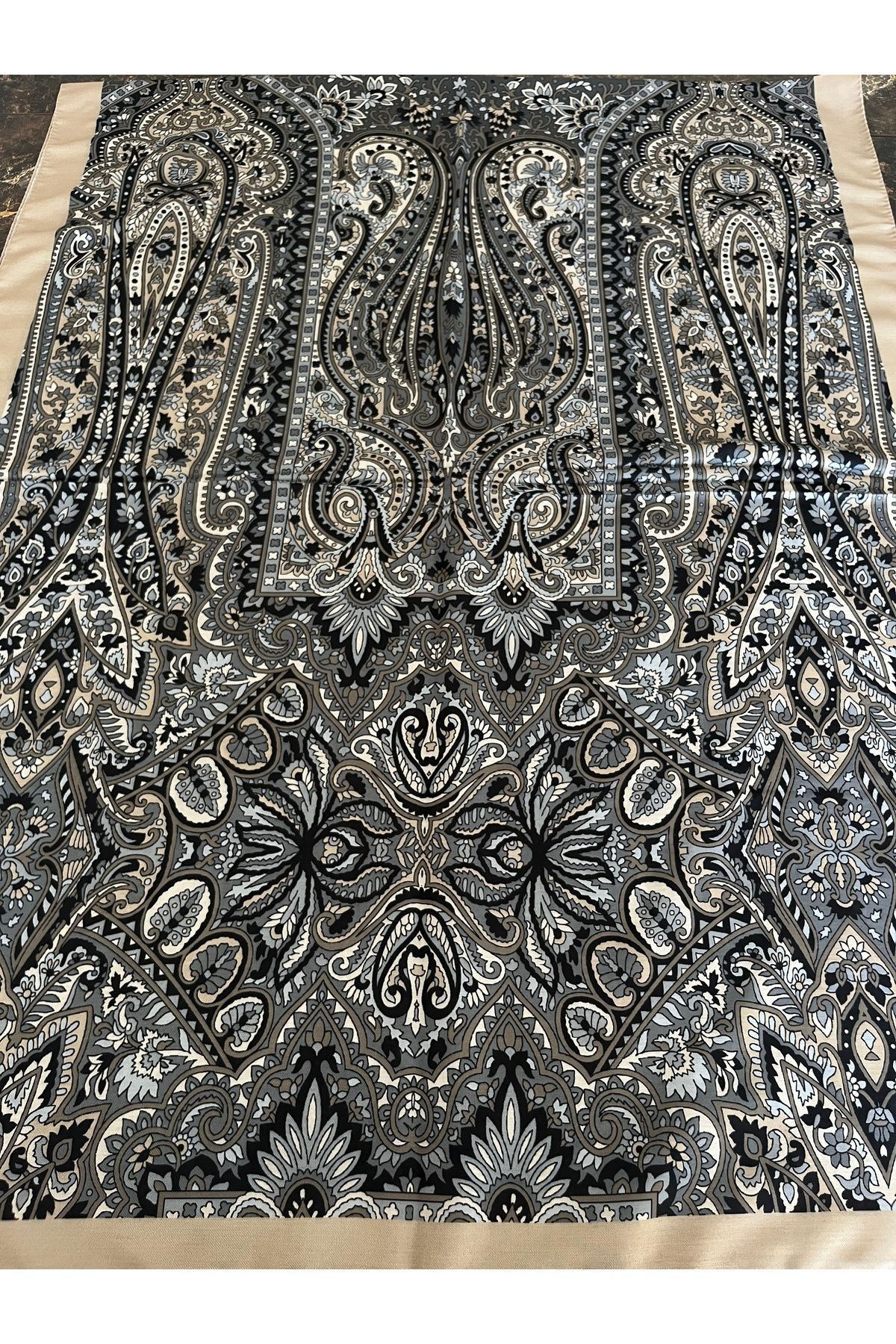 AYN TİCARET Etnik Desen Soft Şal