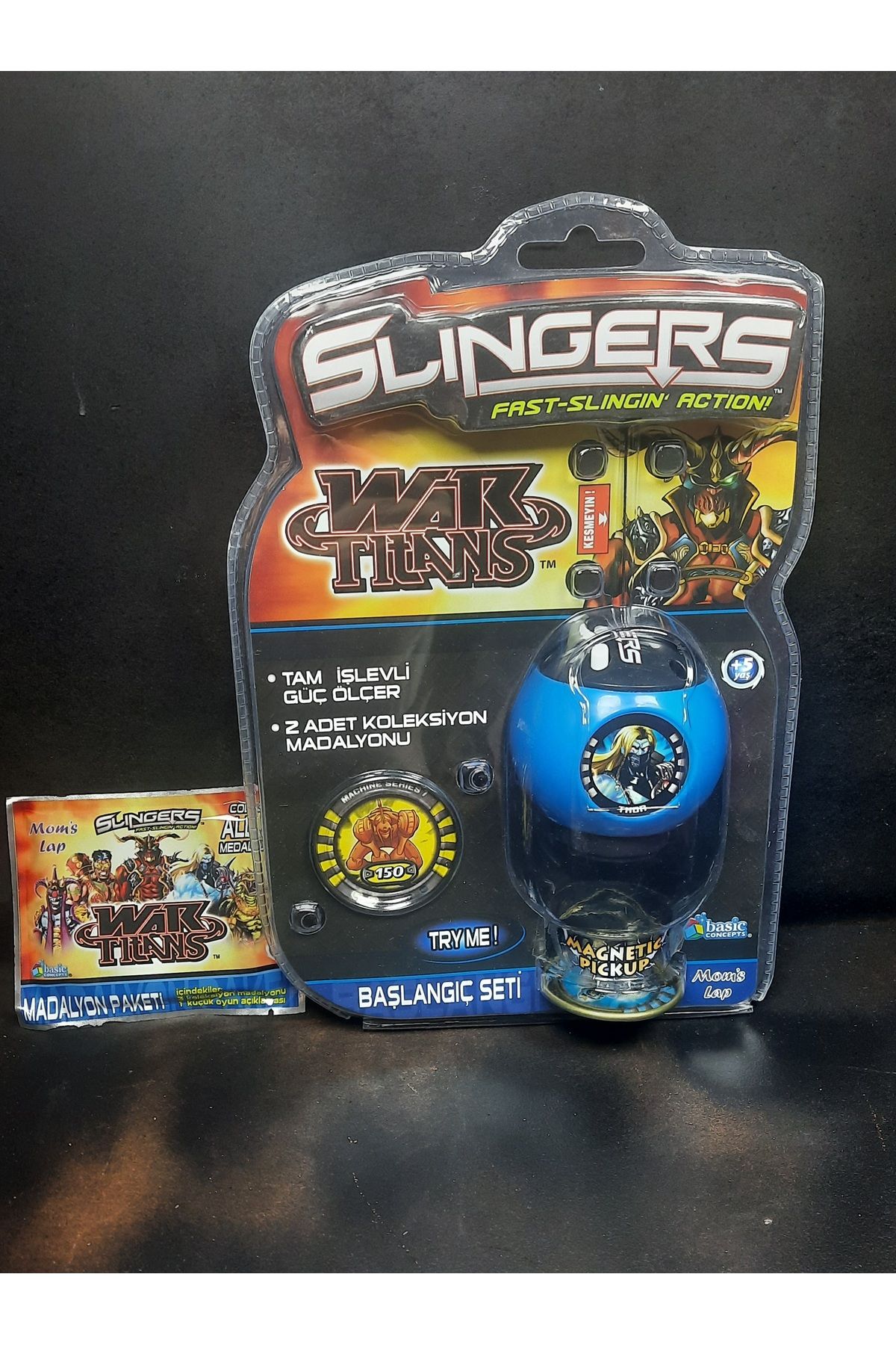 TOYSTAR Slingers Mıknatıslı Taso Başlangıç Seti ,tam Işlevli Güç Ölçer, 5 Adet Koleksiyon Madalyon Mavi1