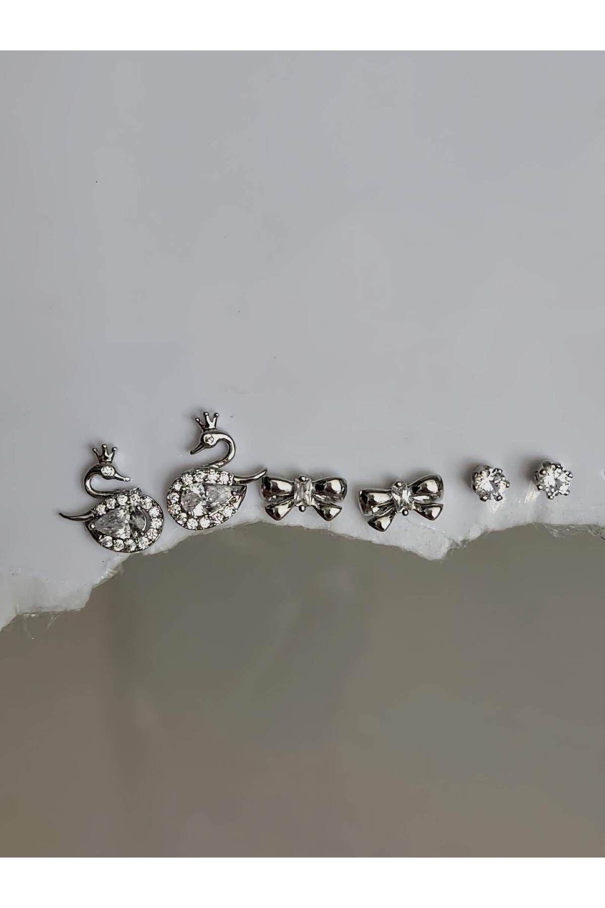 Eva Takı Store 6'lı Kuğu Fiyonk Model Minima Gümüş Silver Renkli Küpe Seti