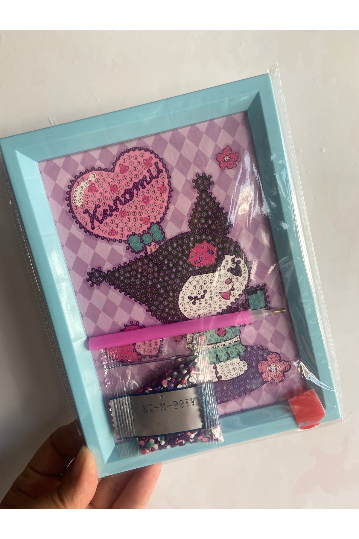 synshop Kuromi Sanrio Kuromili Elmas Mozaik Kendin Yap Boncuklu Taşlı Tablo (Çerçeveli) Sanat Kit Taşlama
