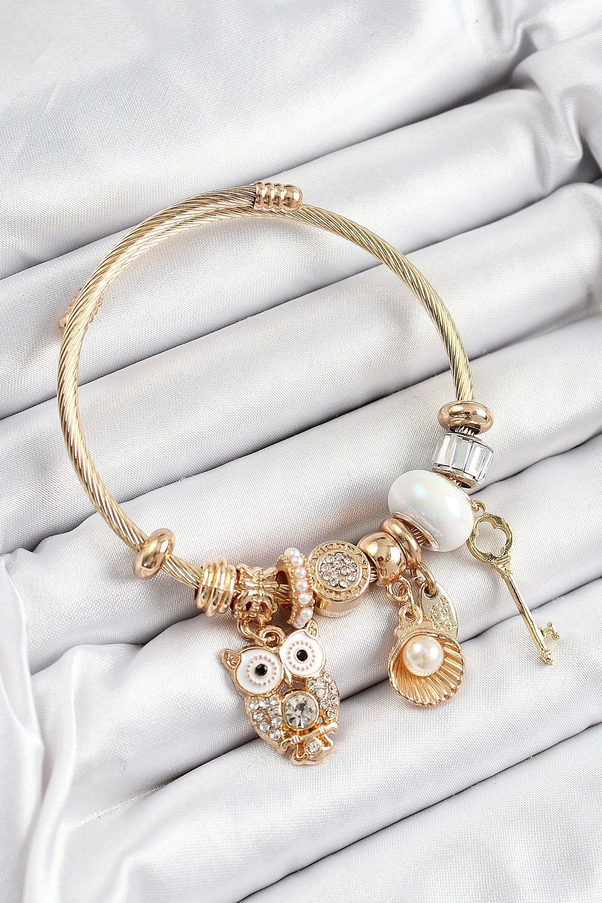 GLIMMERY 316L Çelik Beyaz Zirkon Taşlı Baykuş İstiridye Ve Anahtar Model Gold Renk Charm Bileklik