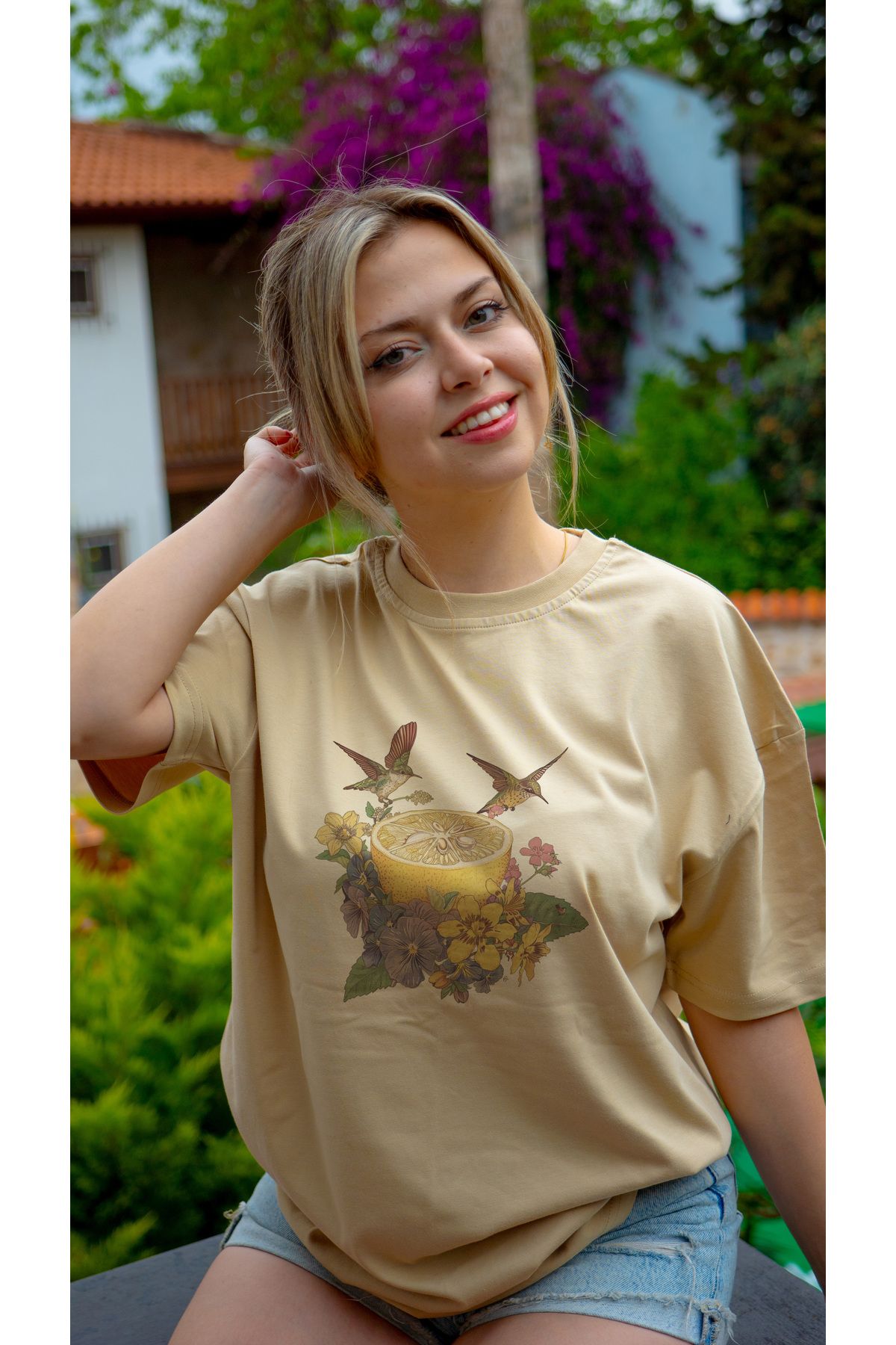 Kayıt Store Sunny Nectar Tshirt