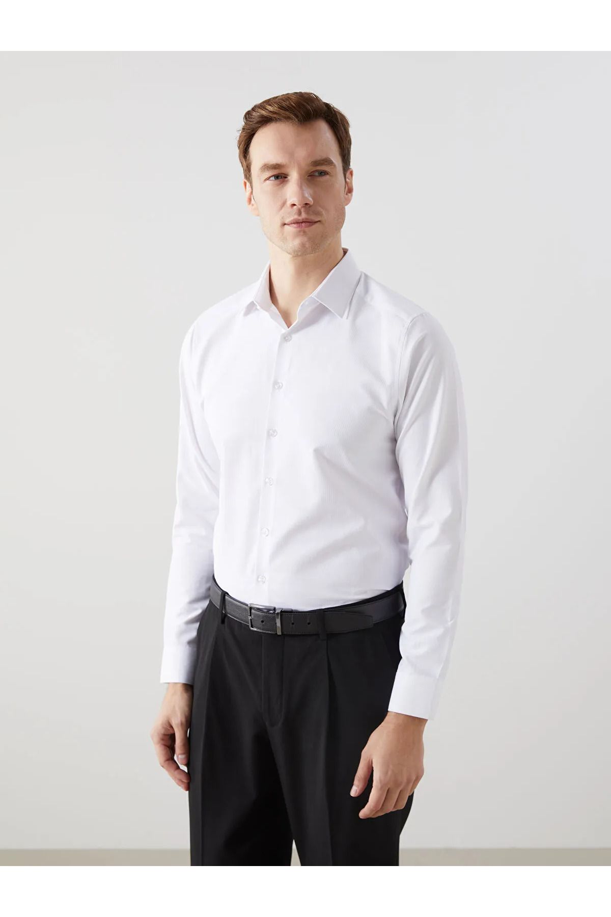 LC Waikiki Slim Fit Uzun Kollu Armürlü Erkek Gömlek