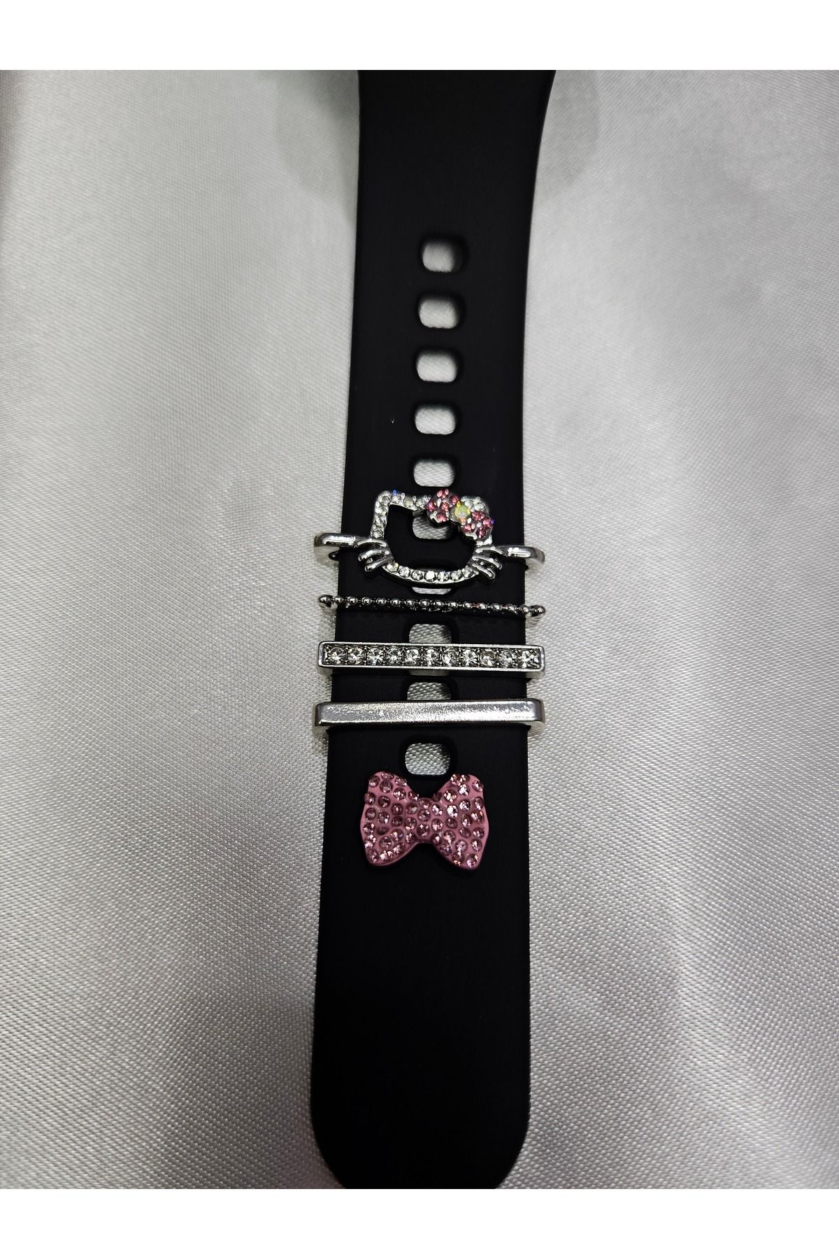 Asavia Apple Watch Uyumlu Taş ve Fiyonk Detaylı 5’li Charm Akıllı Saat Kordon Aksesuarı