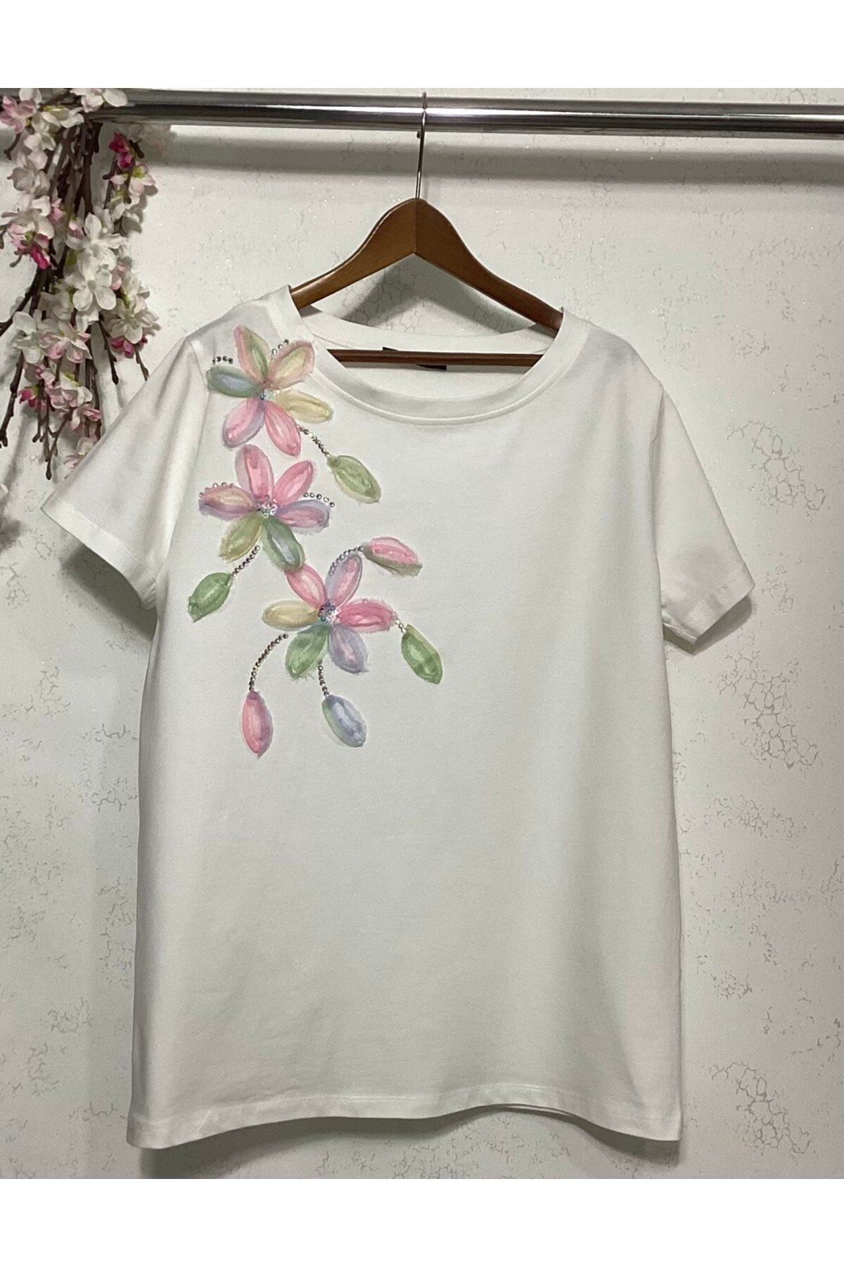 Wiges Kadın Bisiklet Yaka Desenli Özel Tasarım T-shirt