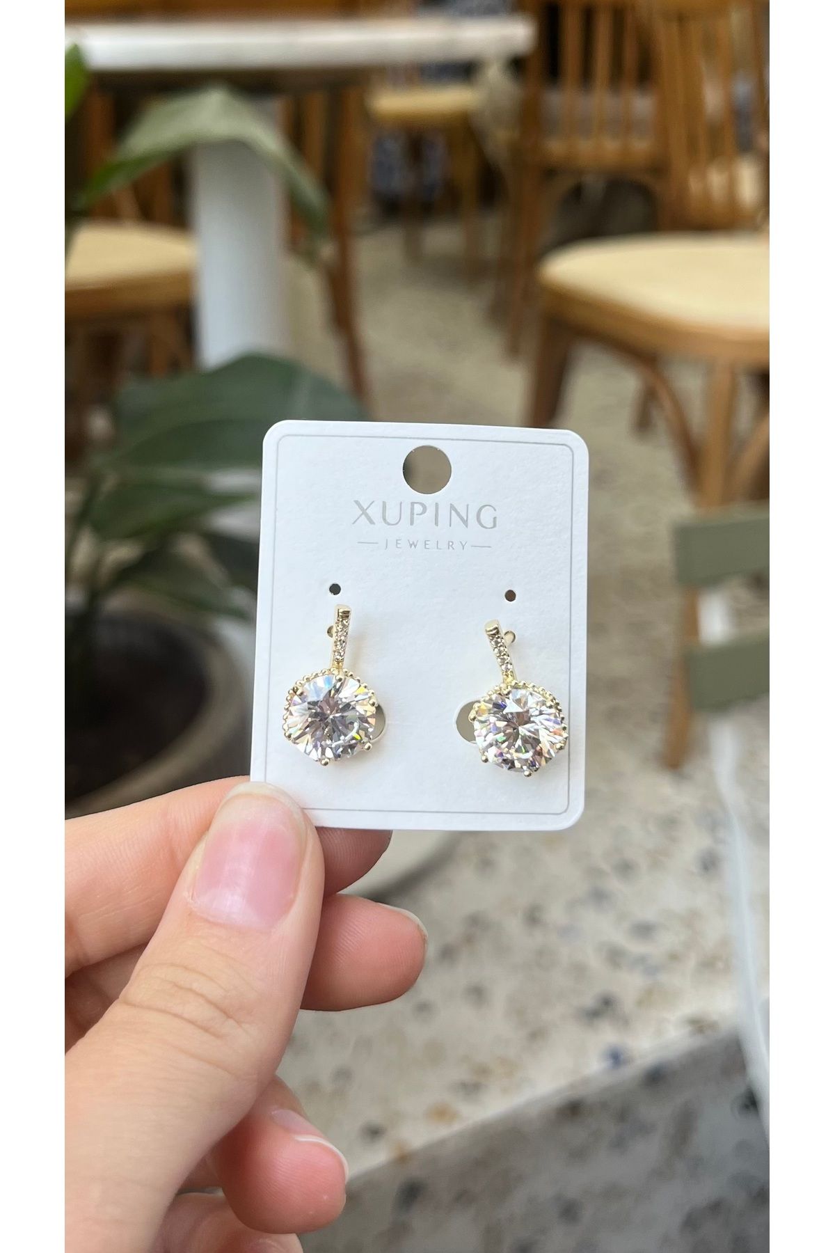 ZEYCE Gold Oval Taşlı Arkası Klipsli Kararmaz Küpe