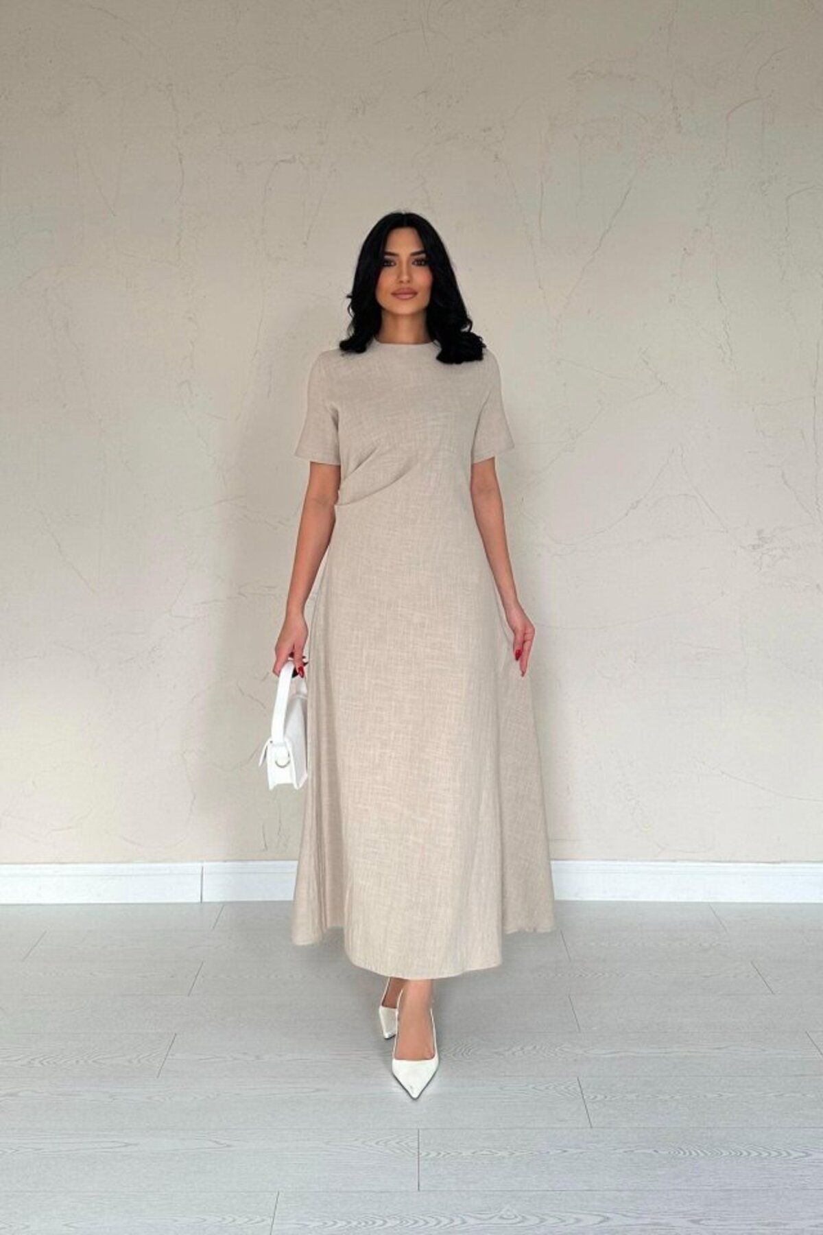 ETİLER COLLECTION Bej Pileli Bisiklet Yaka Elbise