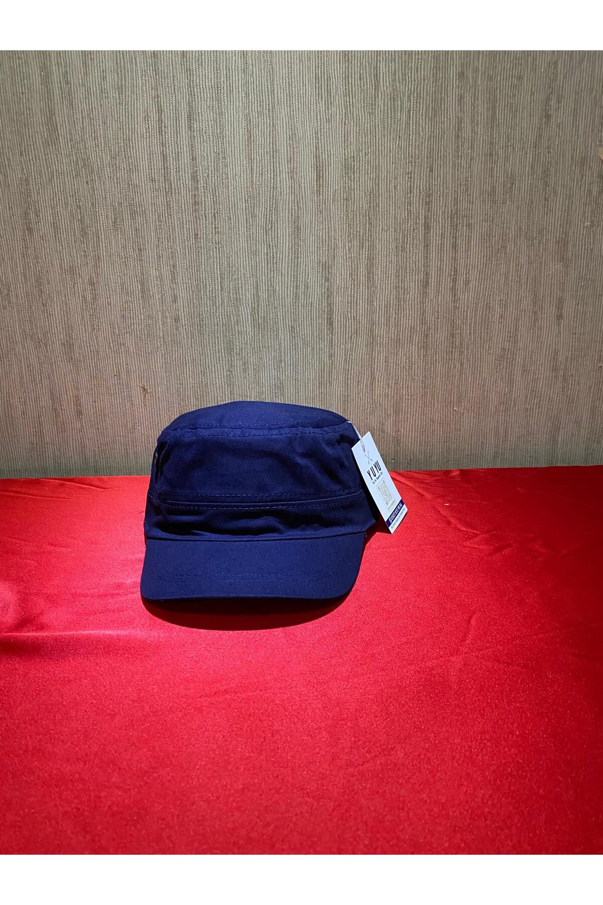 MODA YuYu Noir Cap