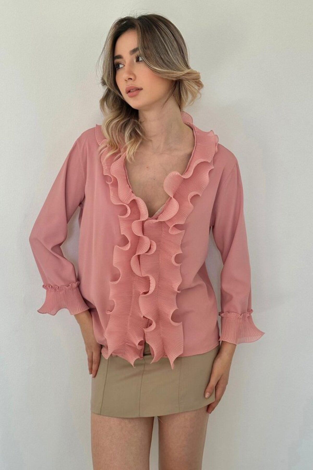 ETİLER COLLECTION Pudra Yakası Volanlı Gömlek
