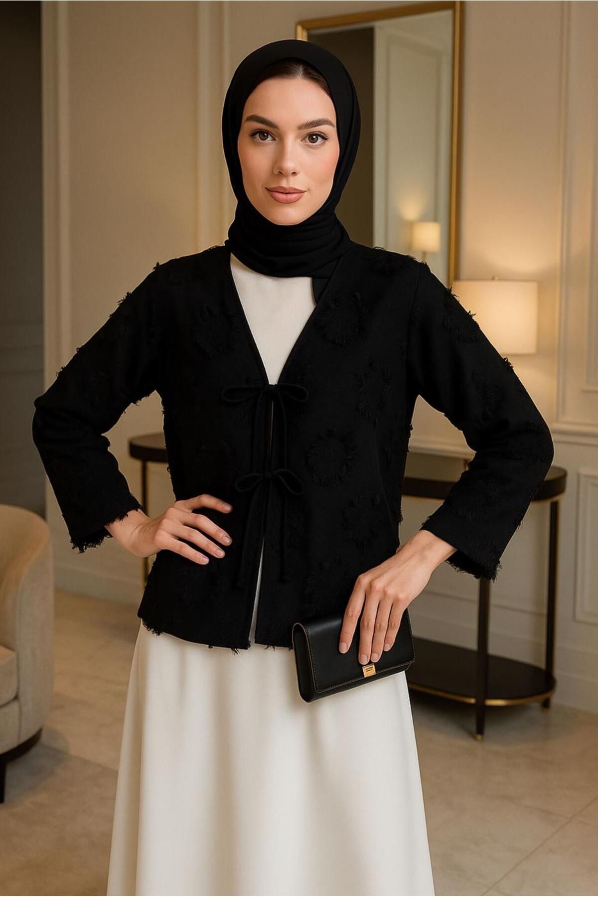 TRENDTESETTÜR KADIN SİYAH BAĞCIKLI KİMONO T 0332