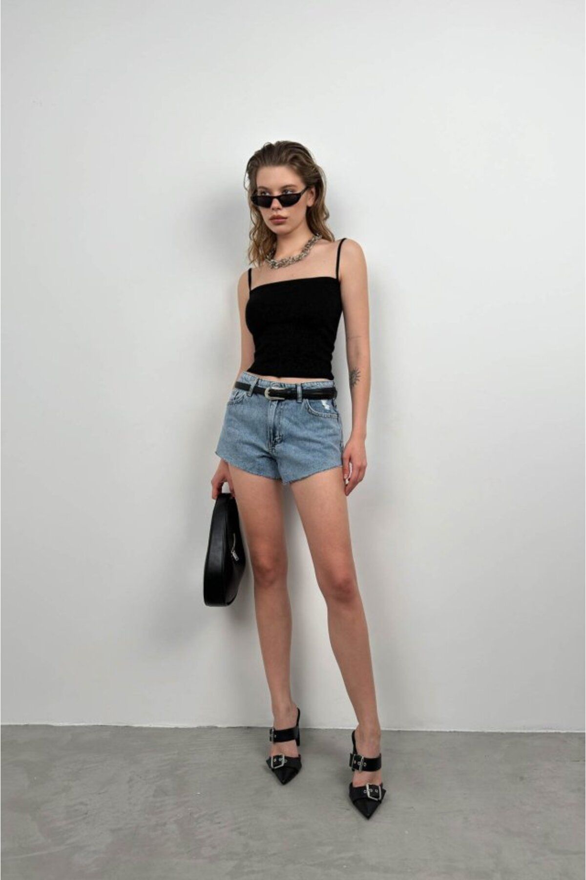 ETİLER COLLECTION Askı Detay Parlak Triko Bluz