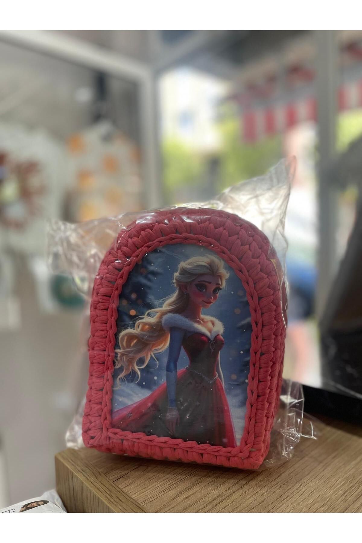 MASAL GİBİ GİYİM El Örgü Karakterli Sırt Çantası (pembe elsa)