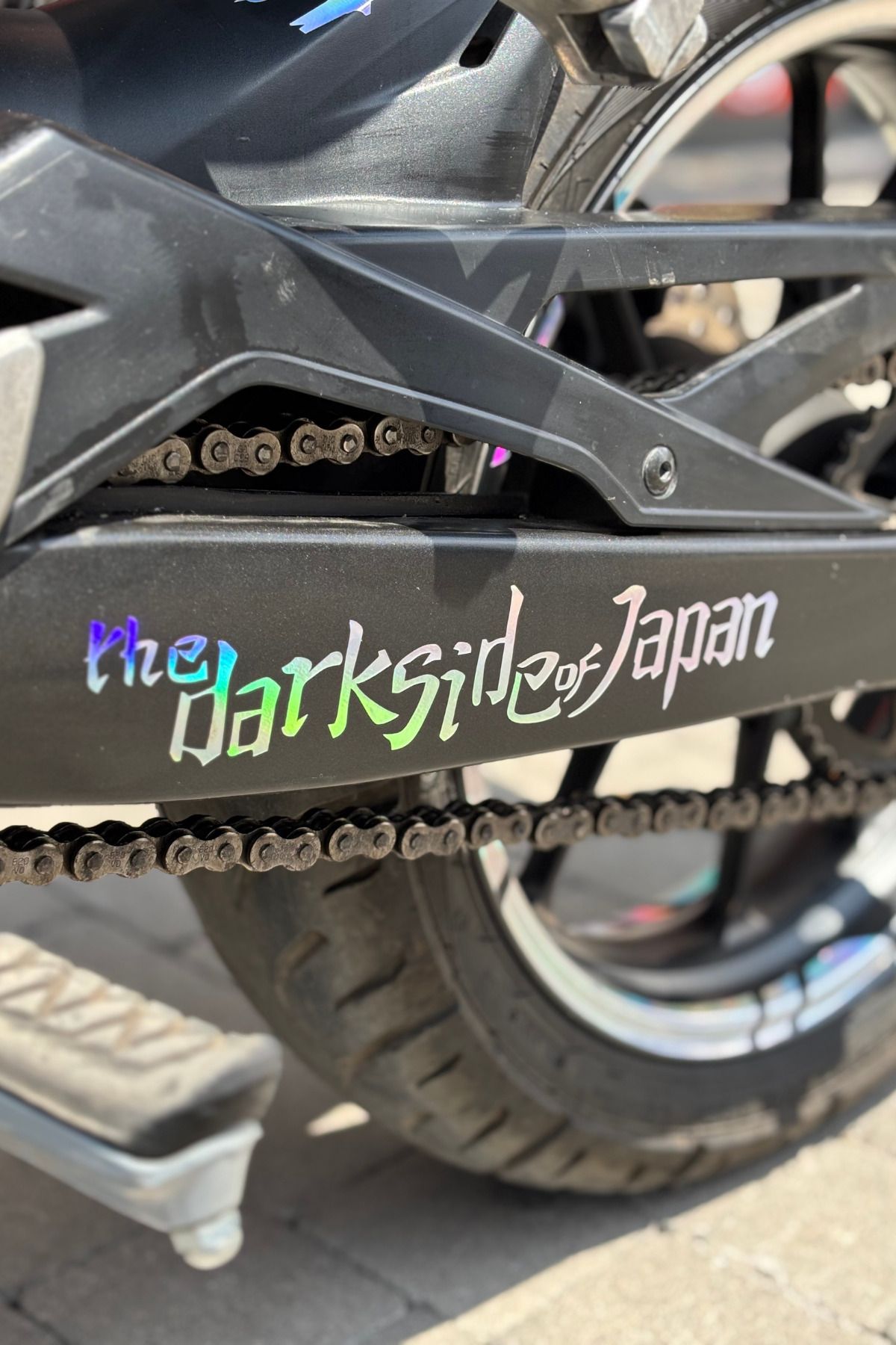 Banxtre Motosiklet için Hologramlı Eğik The Dark Side of Japan Sticker Etiket (1 Adet)