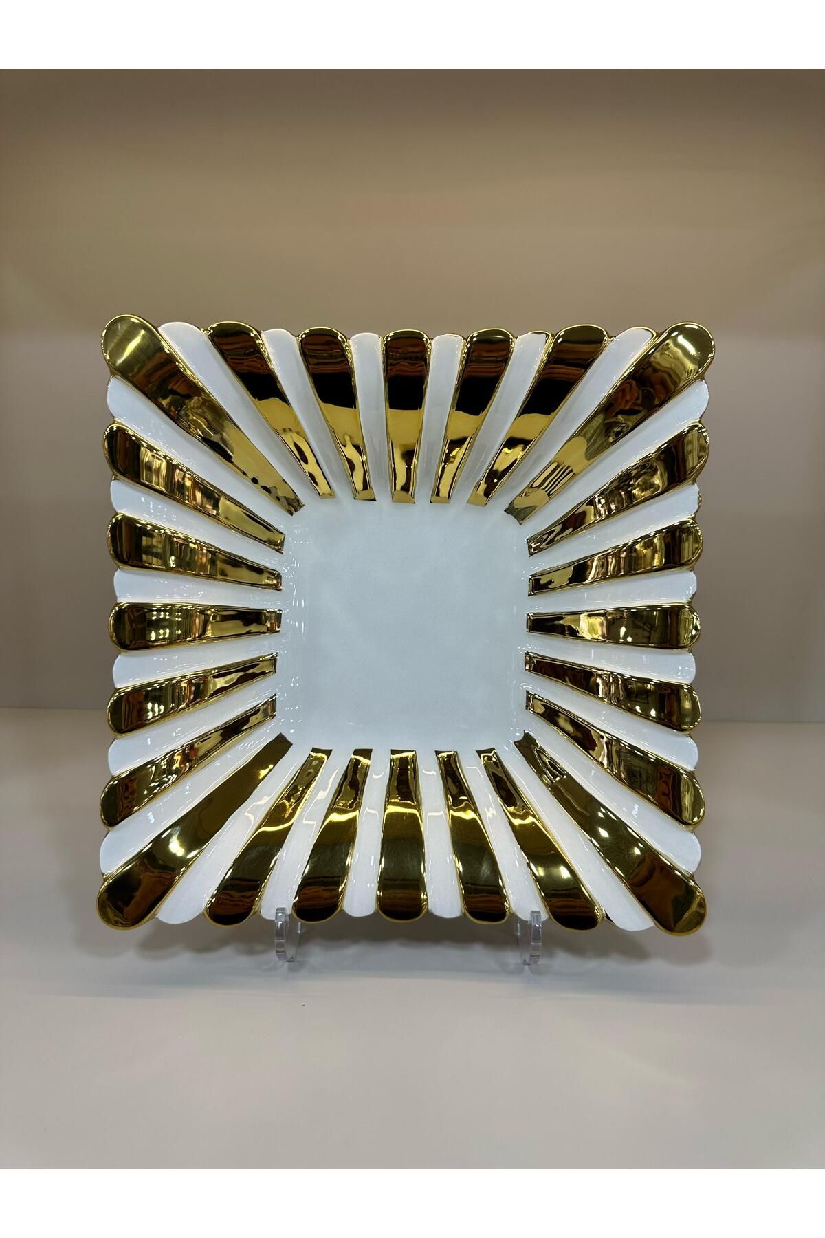 Litya Home Porselen Yaldızlı Sunum tabak Gold Beyaz Altın Sunumluk Servislik Lüks Sunumluk
