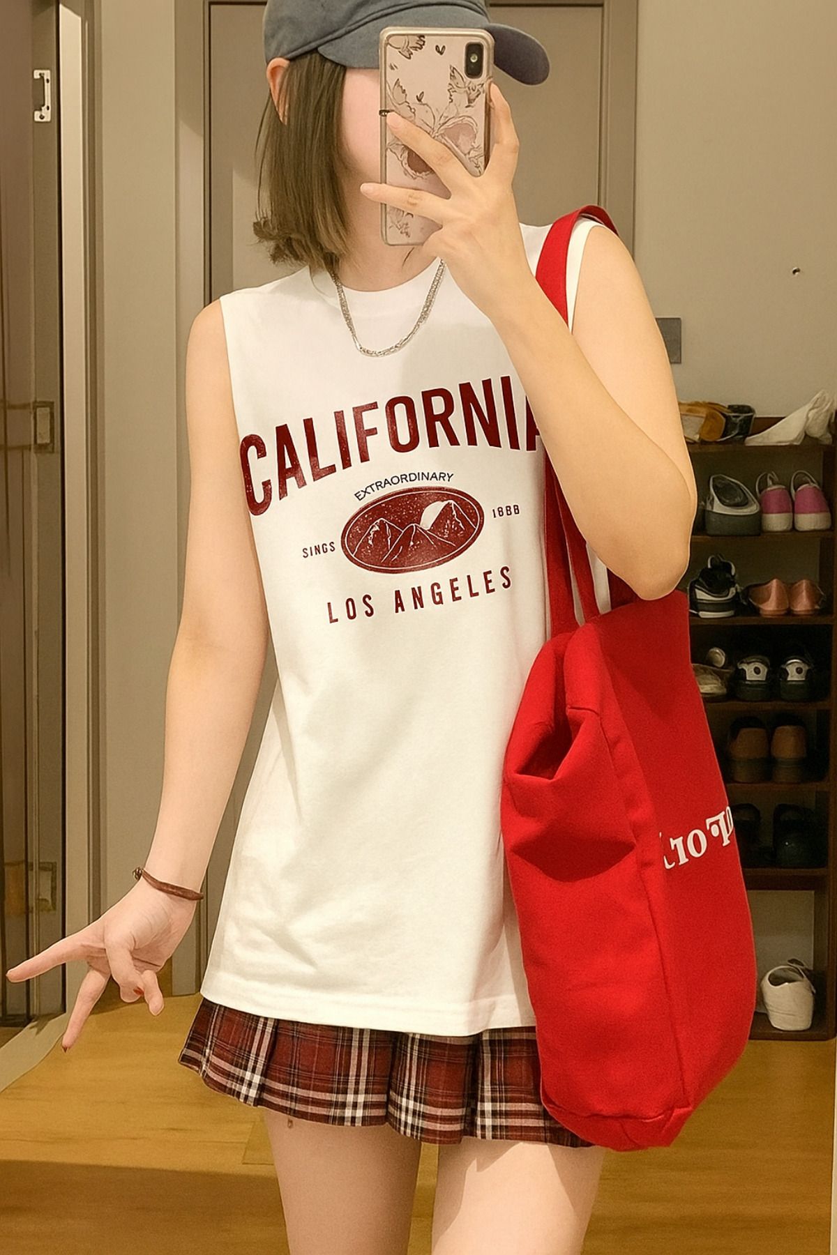 Tarz Cool California Baskılı Beyaz Kolsuz Atlet Kadın Sıfır Kol Oversize T-SHİRT