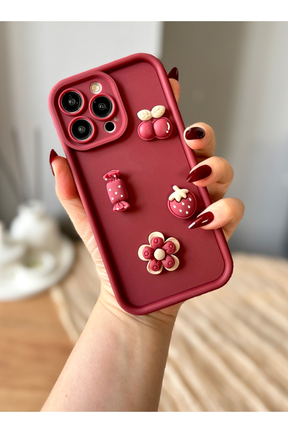 MirazTasarim IPHONE 15 PRO MAX 3D DEKORLU BORDO KILIF