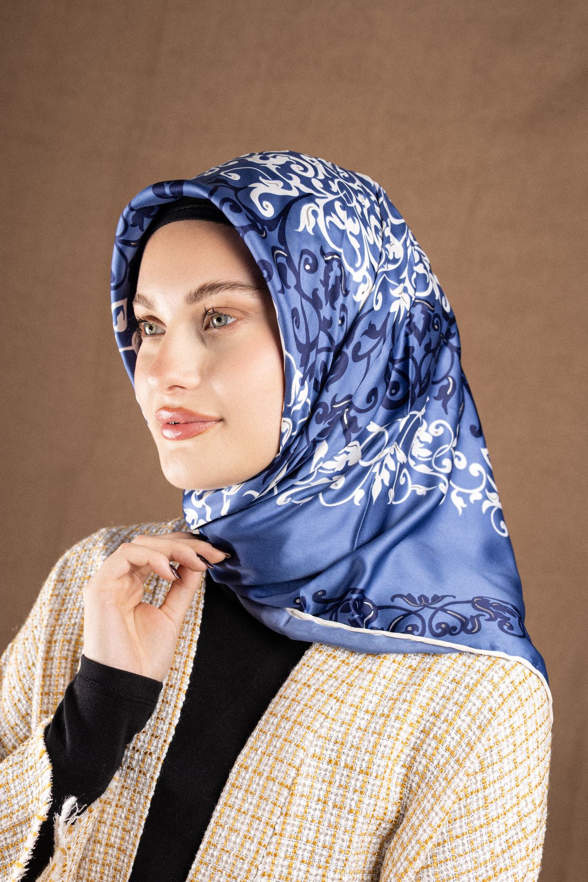 Akel Varaklı Saten Eşarp Koleksiyonu Ebat 95 x 95