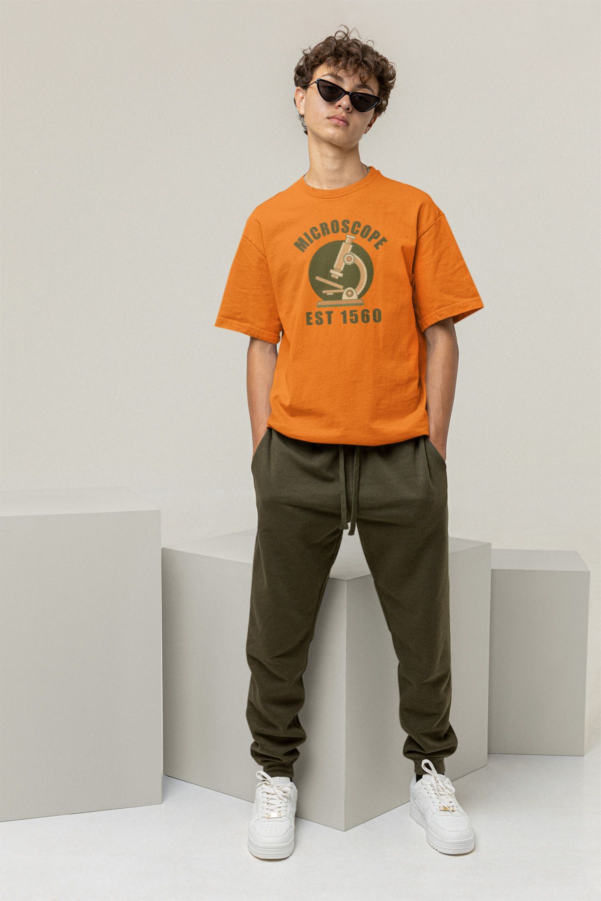 Uniquetex NUBENSE / MİKPA-03 - Oversize Unisex Mikroskop Baskılı Turuncu Bisiklet Yaka T-shirt (Bilim Tişört)
