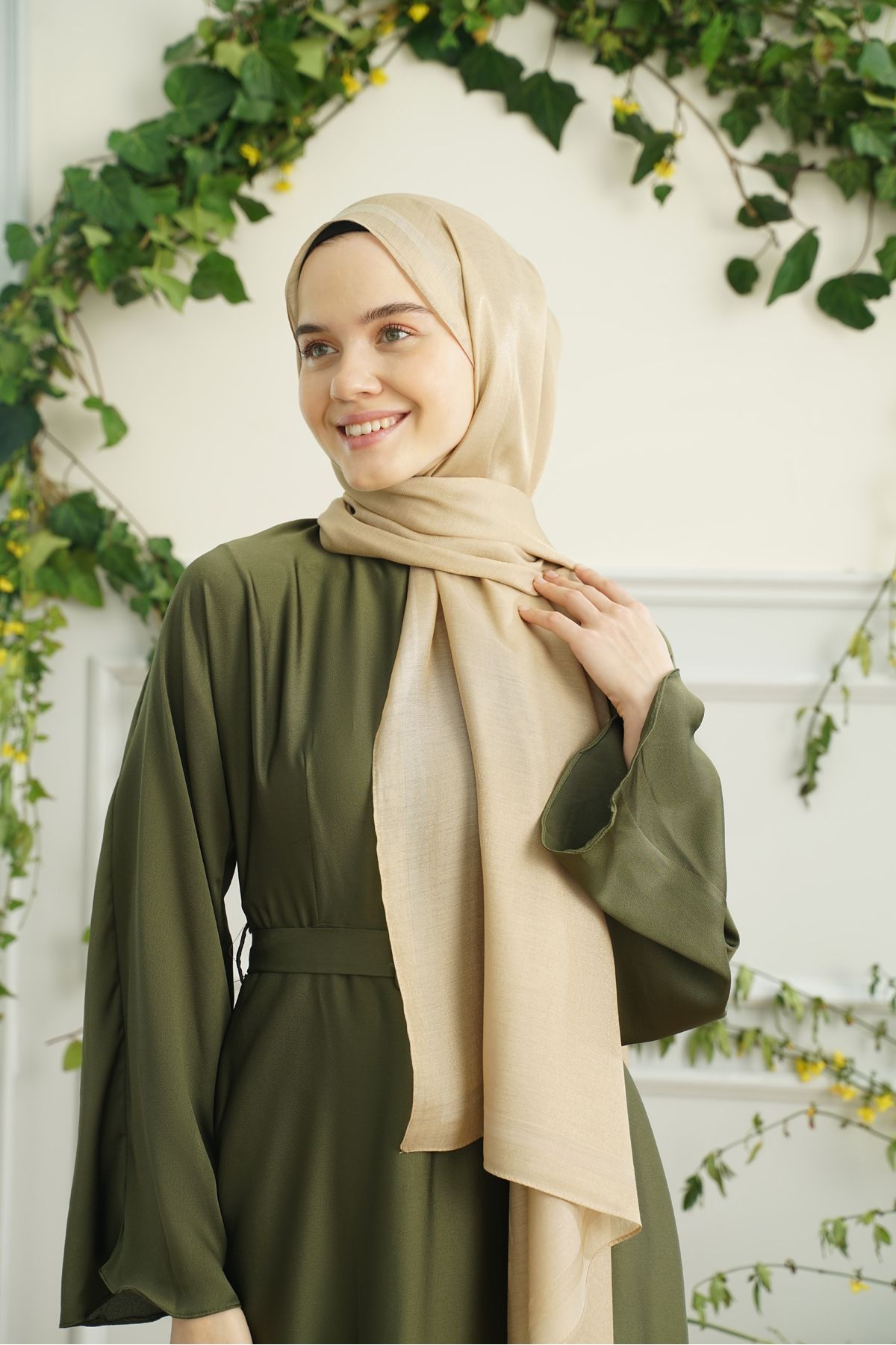 ARMANDA PRENSES SERİSİ ÇERÇEVELİ DÜZ DESEN ŞAL