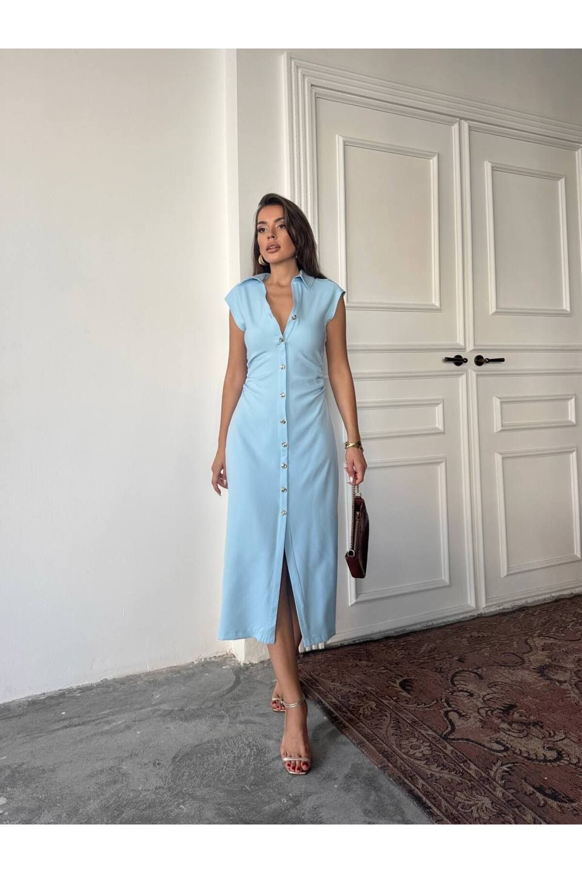 conconmoda Aversa Düğme Detaylı Midi Elbise