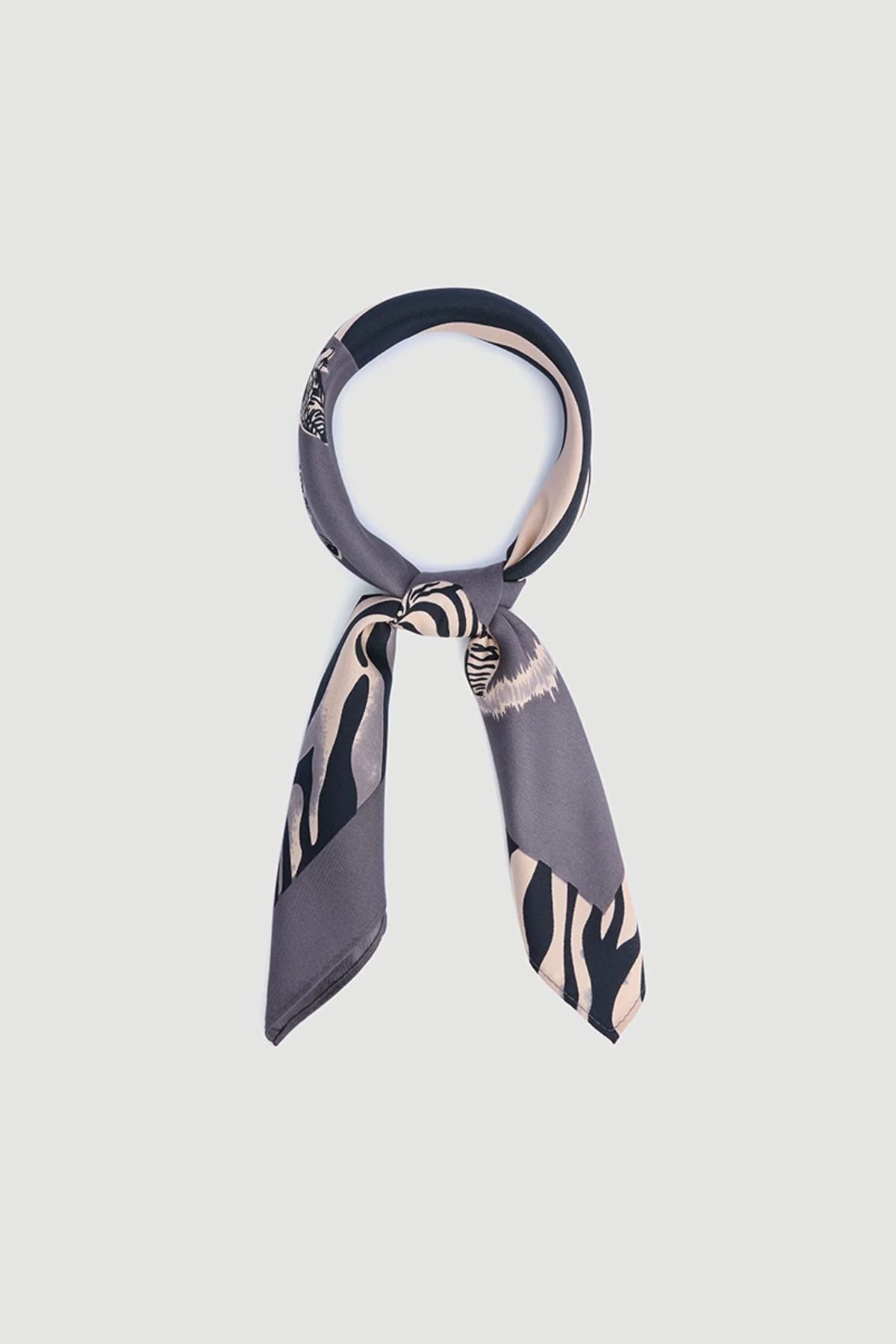 Gusto Zebra Desen Fular - Siyah