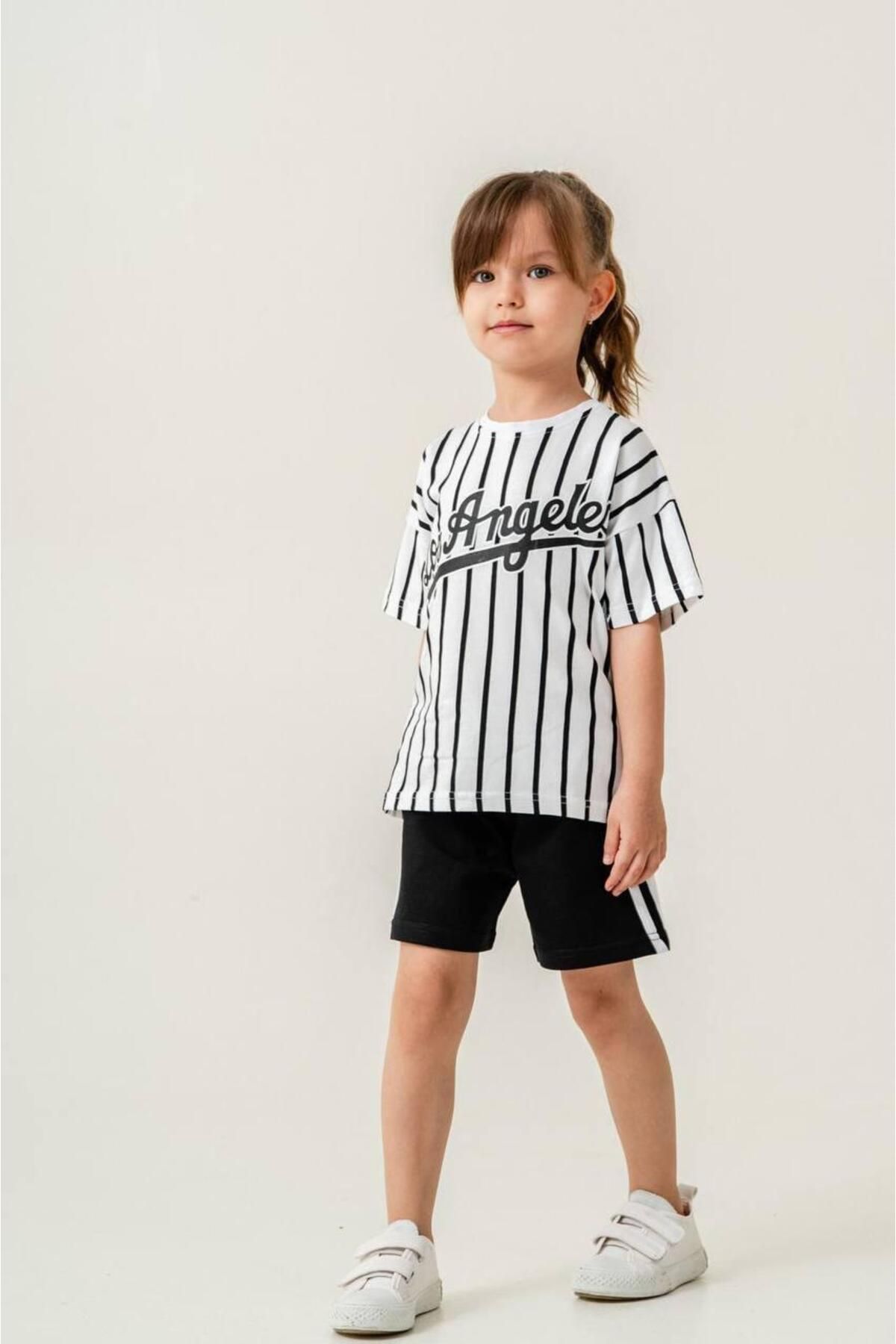 Kids Siyah Beyaz Çizgili Kız/Erkek Şortlu Takım