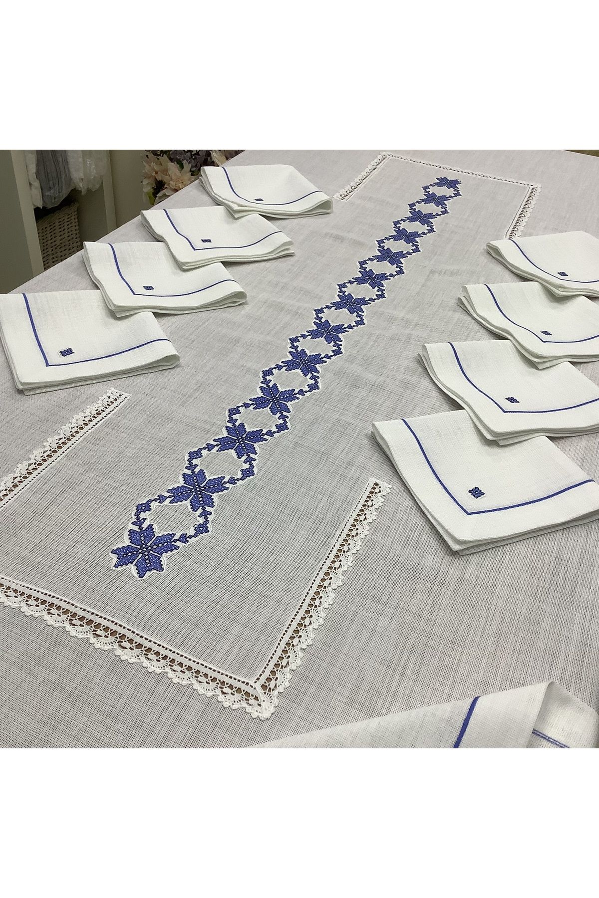 OYA home Kaneviçeli Masa Örtüsü(1) & Peçete (8) Set - Toplam 9 parça