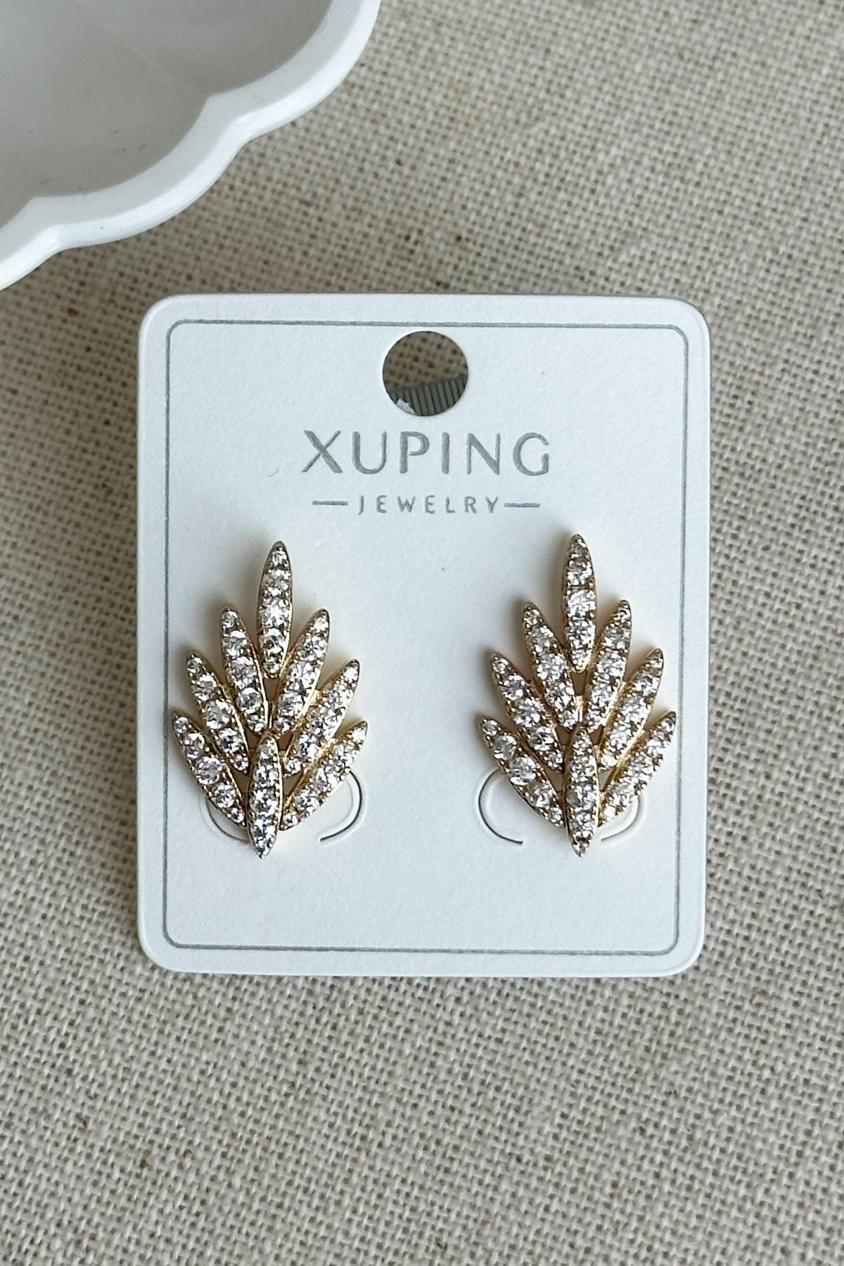 Modacaprea Xuping 14K Taşlı Yaprak Vidalı Kadın Küpe – Kararmaz | Kadın Takı Xuping Küpe