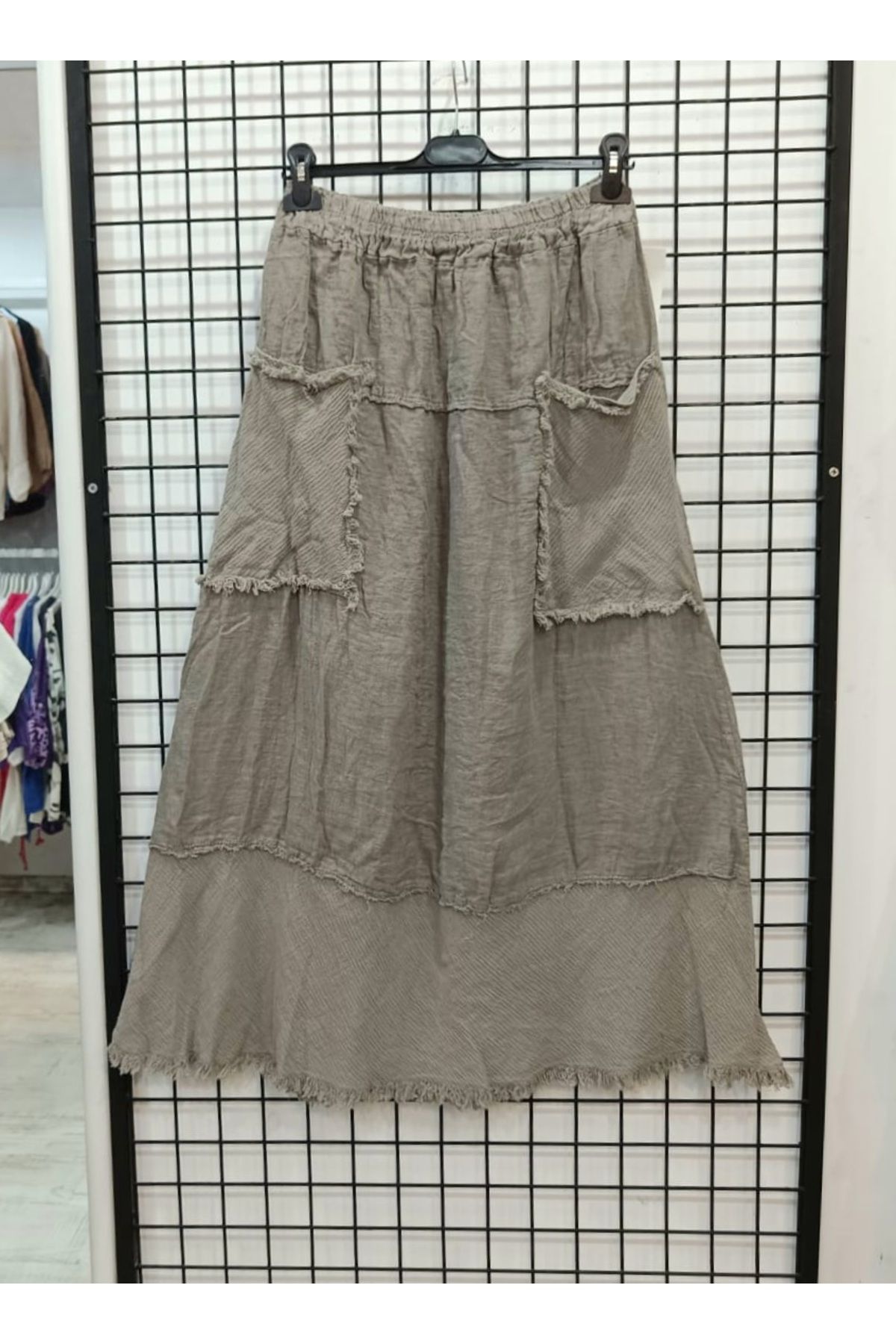 Butik Şans Püskül Detaylı Cepli Lastikli Bel İtalyan Uzun Etek