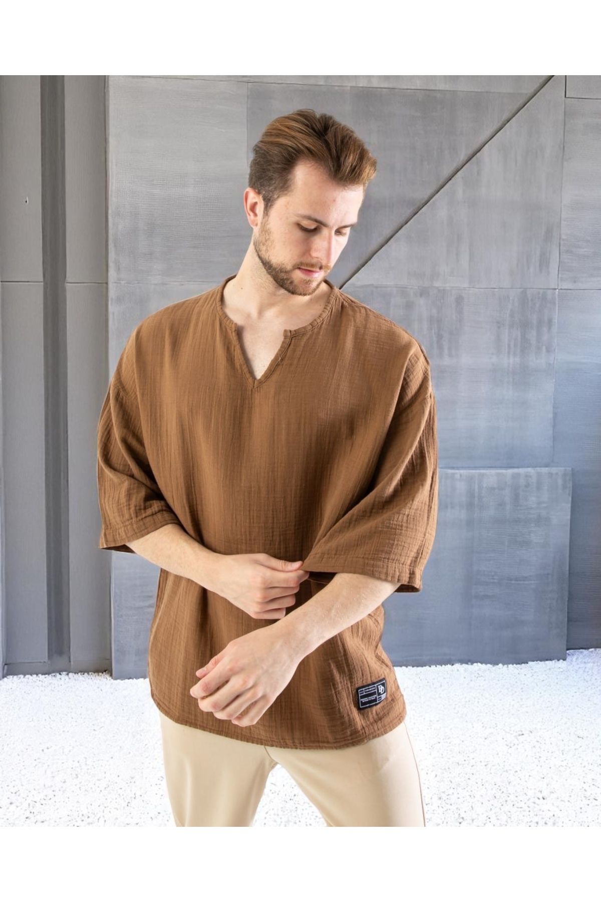 VOGUEMET Erkek V Yaka Salaş Yazlık Üst | Oversize Kesim | Nefes Alan Hafif Kumaş