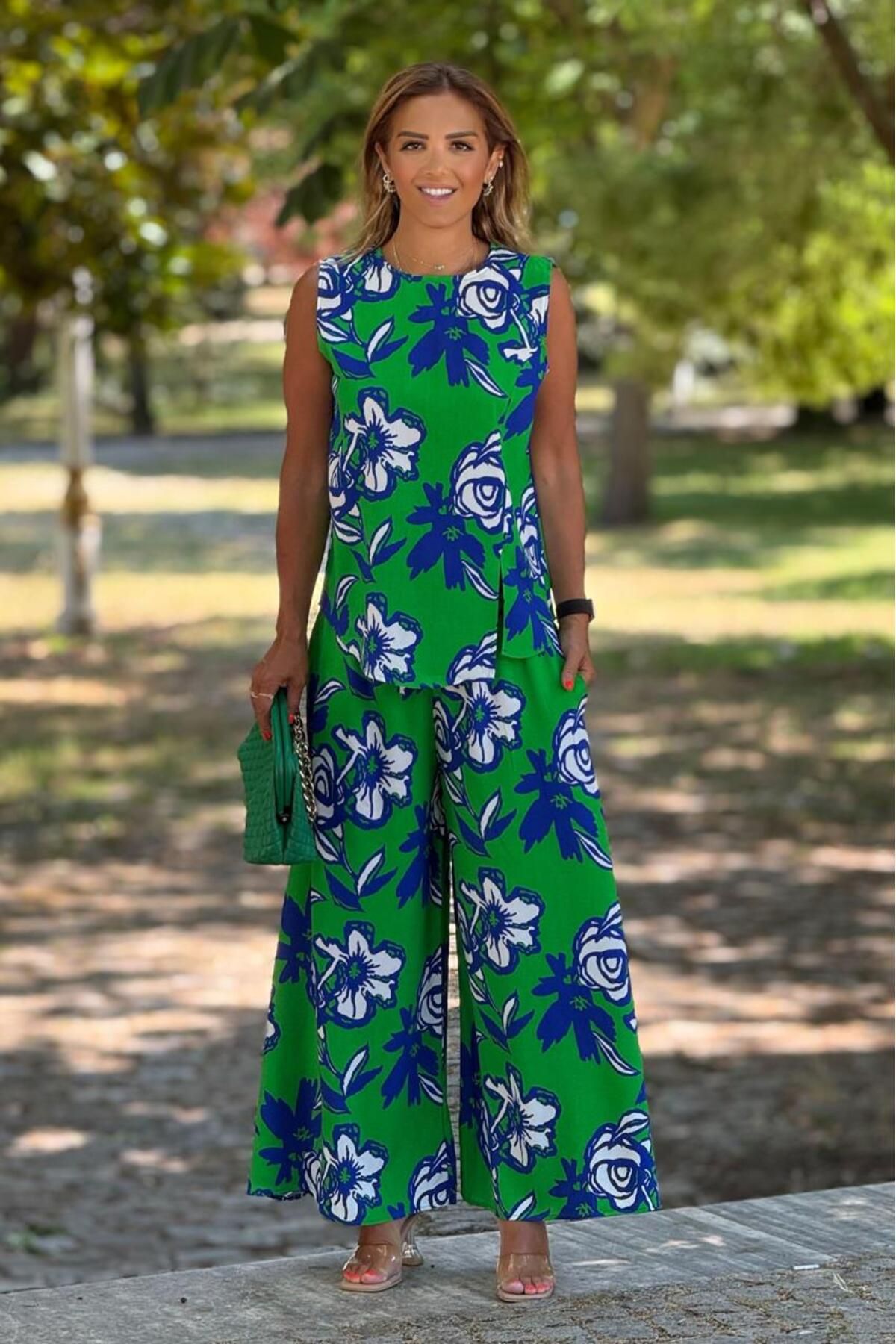 Nevin Kaya Moda Sicily Zümrüt Renk Çiçekli Pantolon Bluz İkili Takım