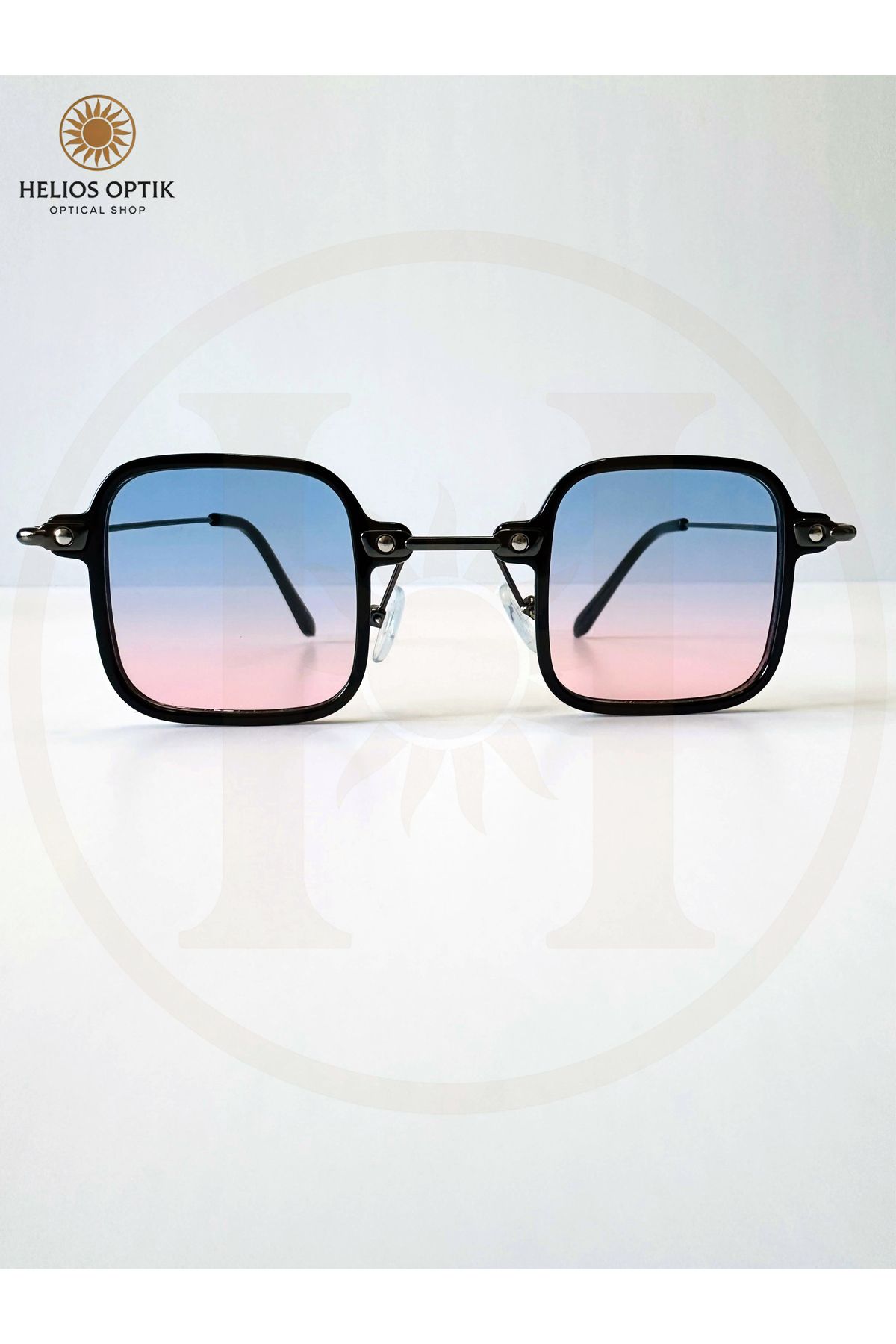 Helios Optik "Squareline" Metal Detaylı Köşeli Unisex Güneş Gözlüğü