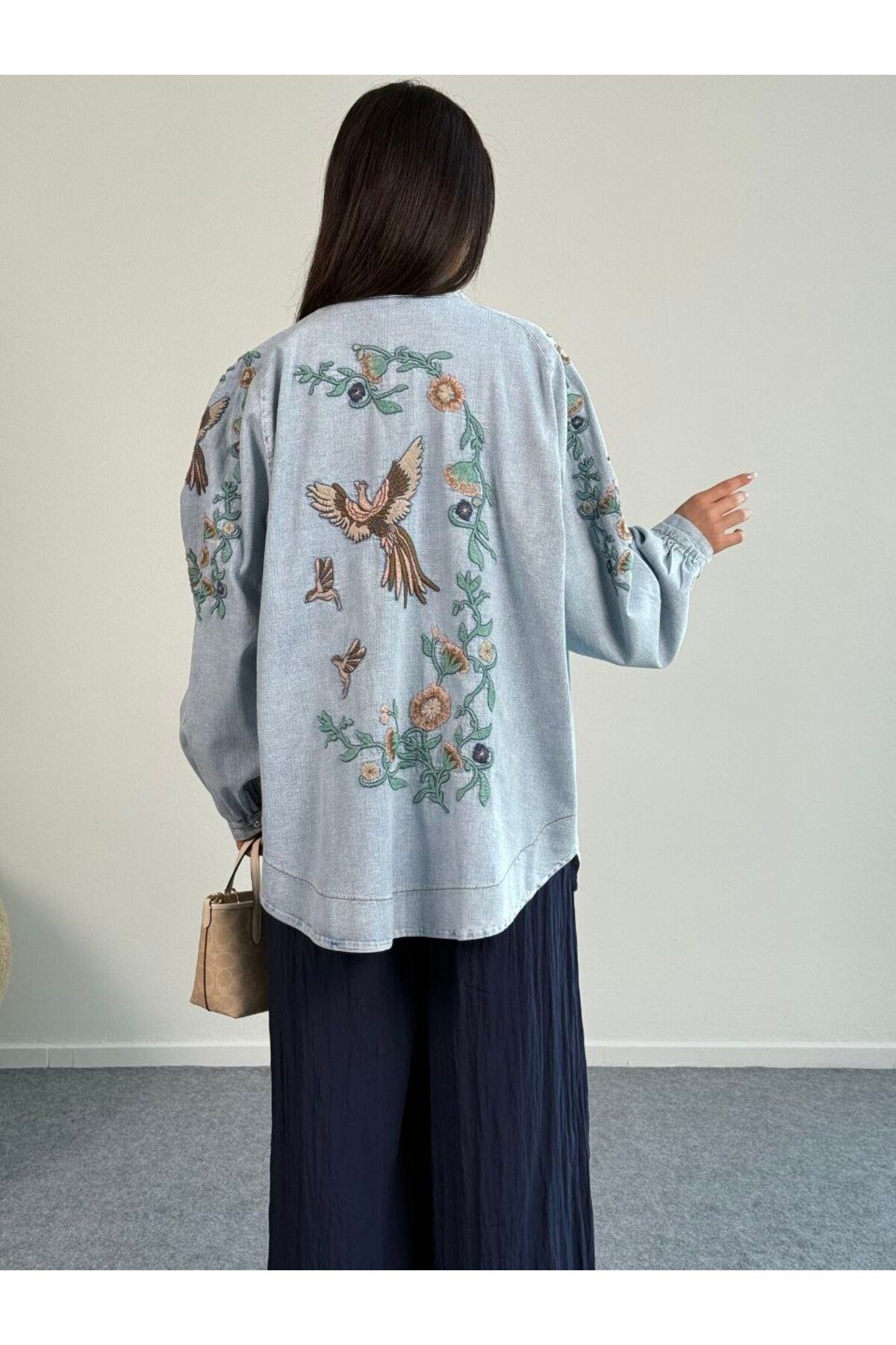 PİNK FLY Nakış Detaylı Oversize Denim Ceket