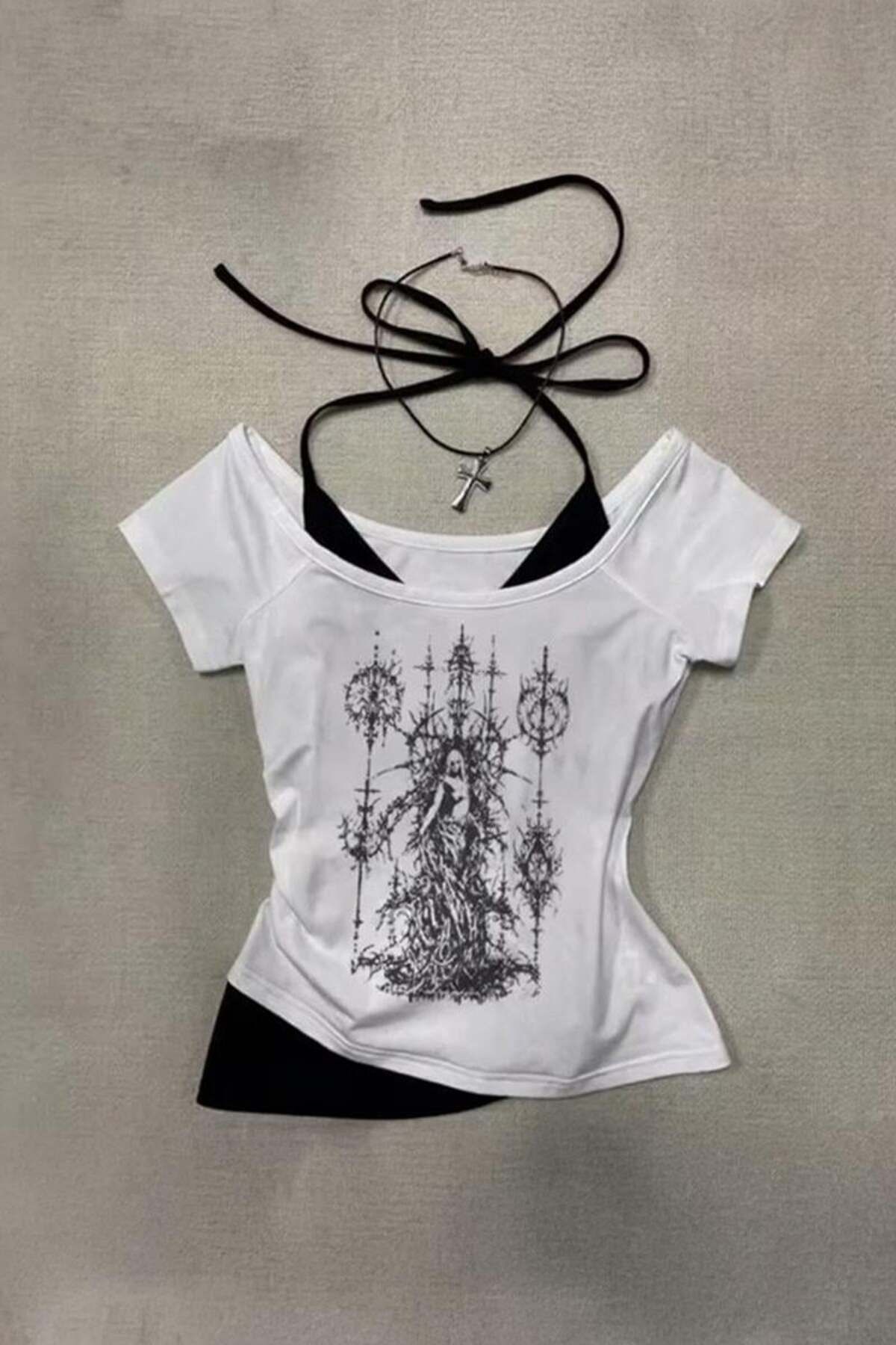 1blood Gotik Wizard Angel Beyaz Ekli Y2K Kısa Kollu Crop