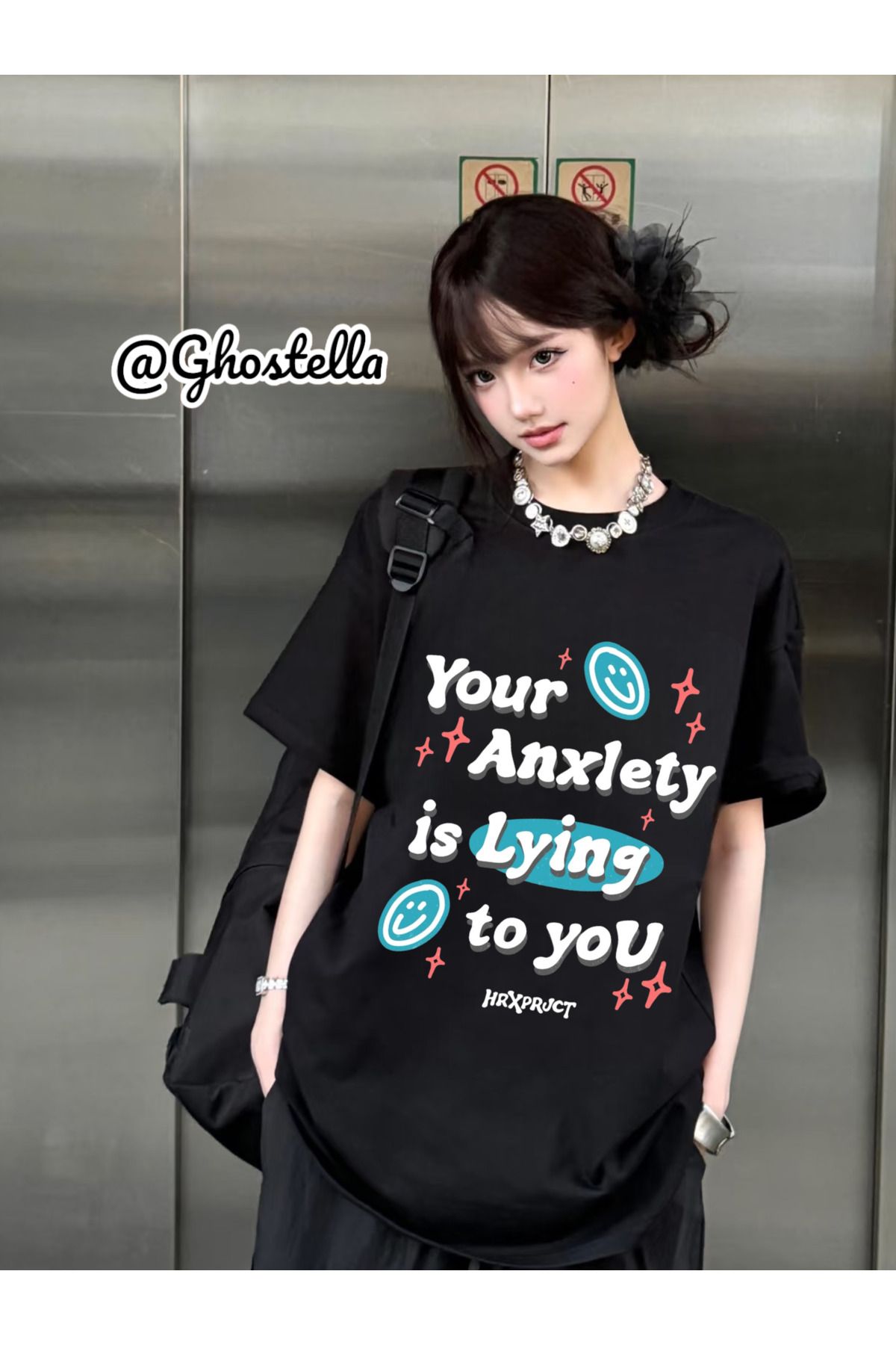 Minga London Siyah White Text Baskılı Oversize Unisex Tshirt - Ghostella