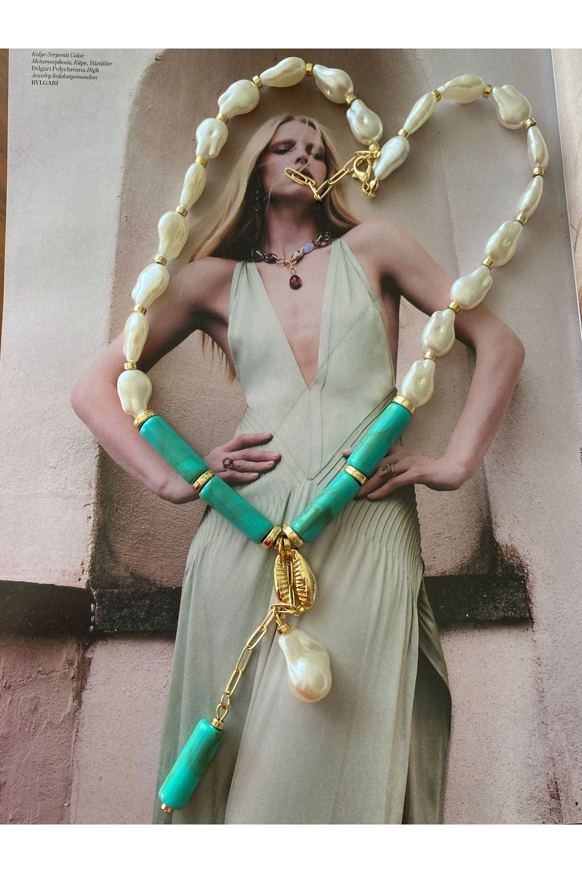 Pinery Jewels Mavi Çubuk Krem Boncuklu Yazlık Kadın Kolye – Modern ve Şık Tasarım