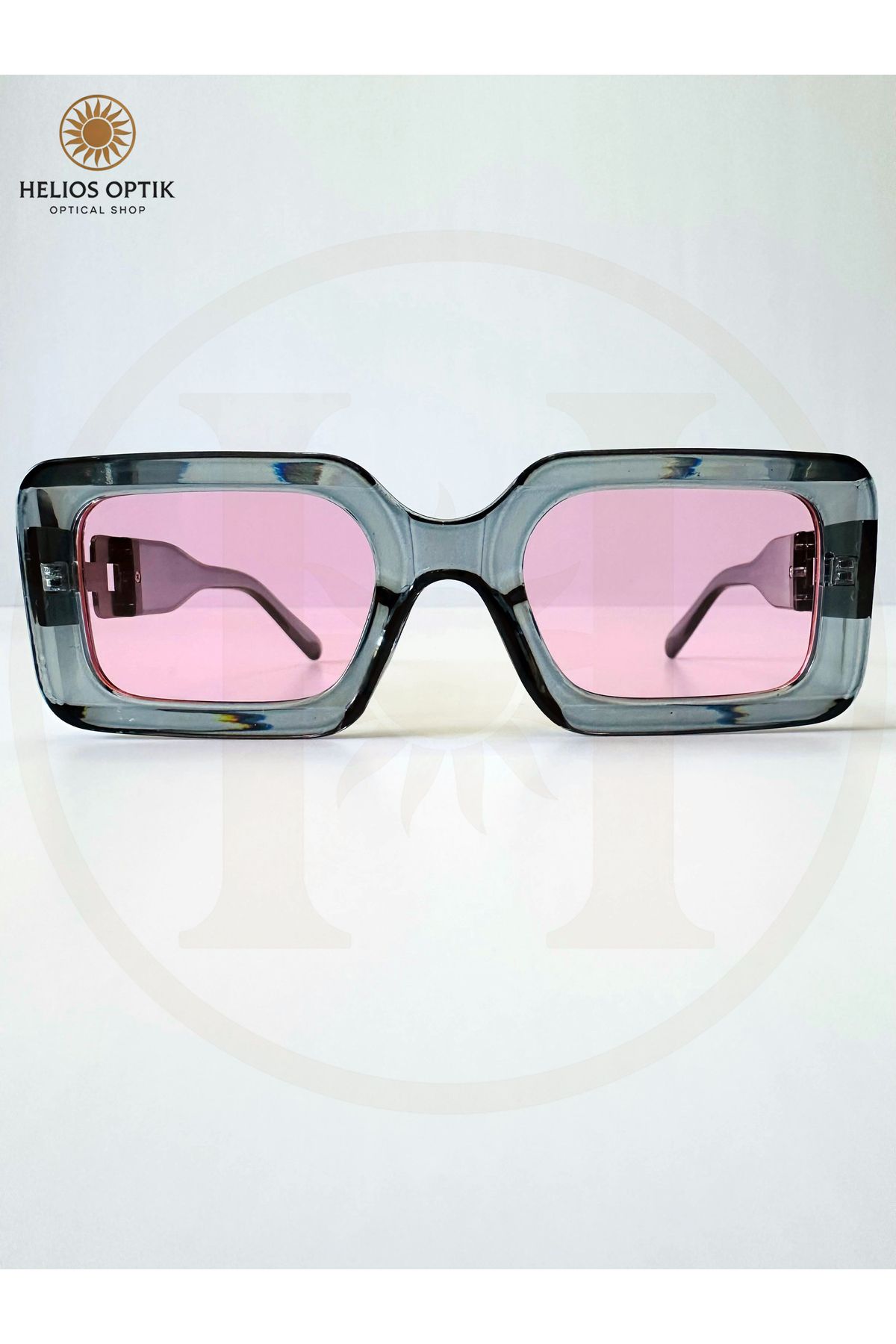 Helios Optik "Luxe Icon" Altın Detaylı Geniş Çerçeveli Kadın Güneş Gözlüğü