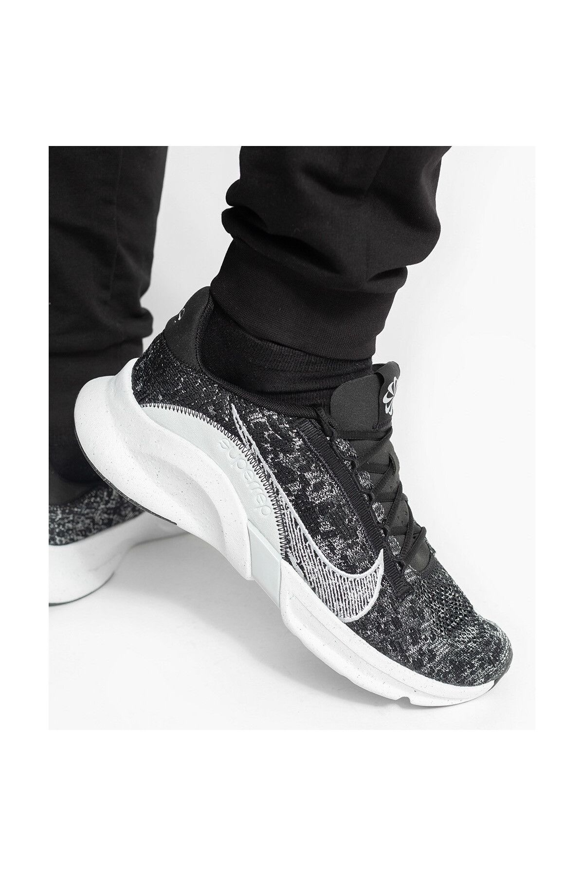 Nike Superrep Go 3 Kadın Siyah Yürüyüş Ayakkabısı TUBI