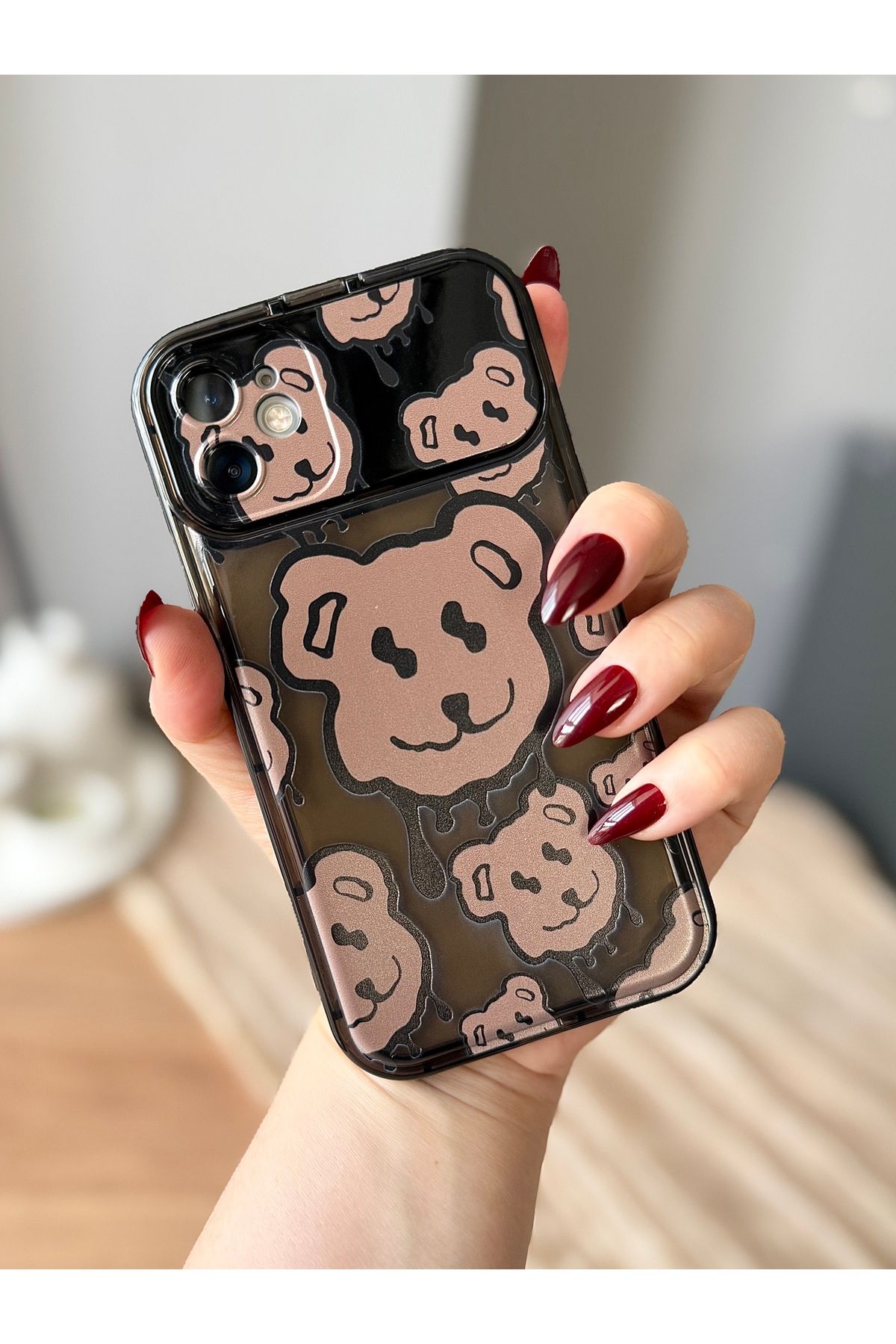 MirazTasarim IPHONE 11 SİYAH KAMERA AYNALI KAPAKLI AYICIK DESENLİ KILIF