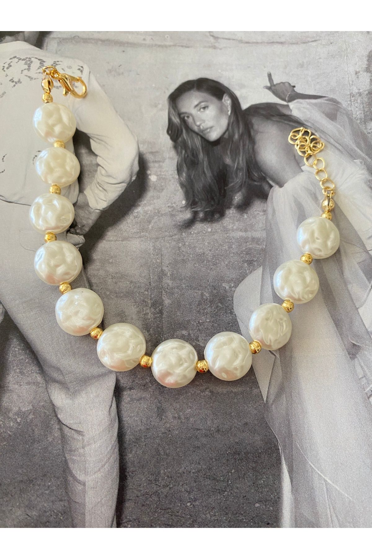 Pinery Jewels İncili Kadın Bileklik – Modern ve Şık Tasarım