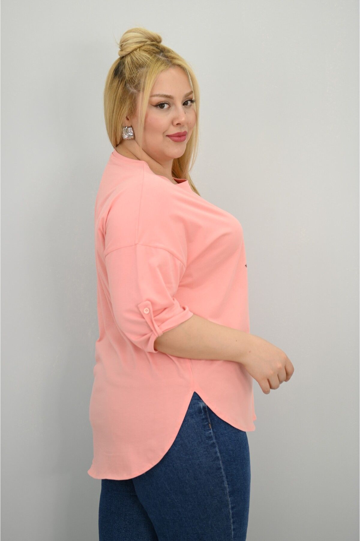Koza Butik Kadın Büyük Beden Kısa Kollu Taş Detaylı Ayı Baskılı Oversize T-shirt 1926-25