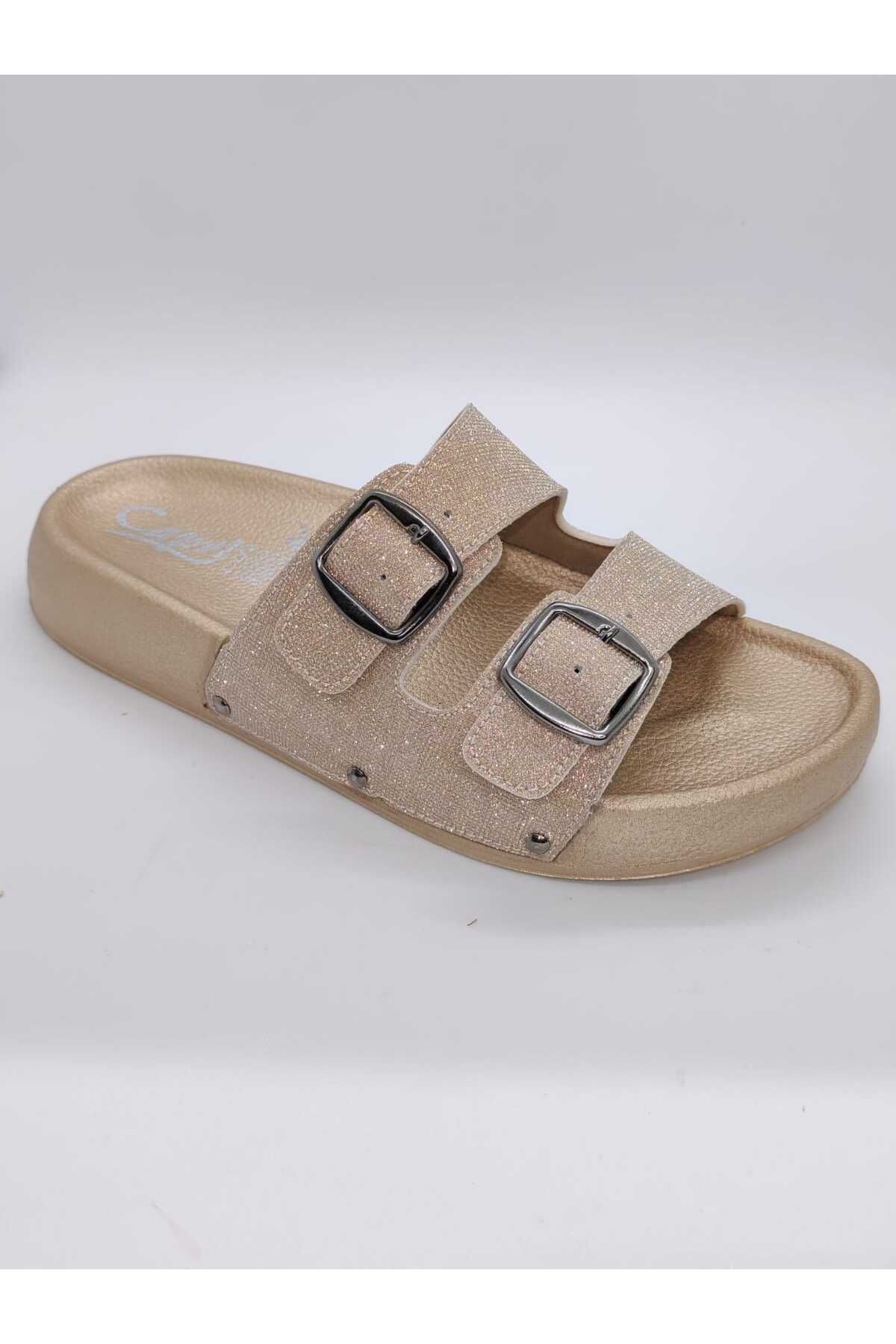CAPRİ MODA KADIN SİMLİ VE PARLAK ZARİF ORTOPEDİK ÇİFT TOKALI TERLİK