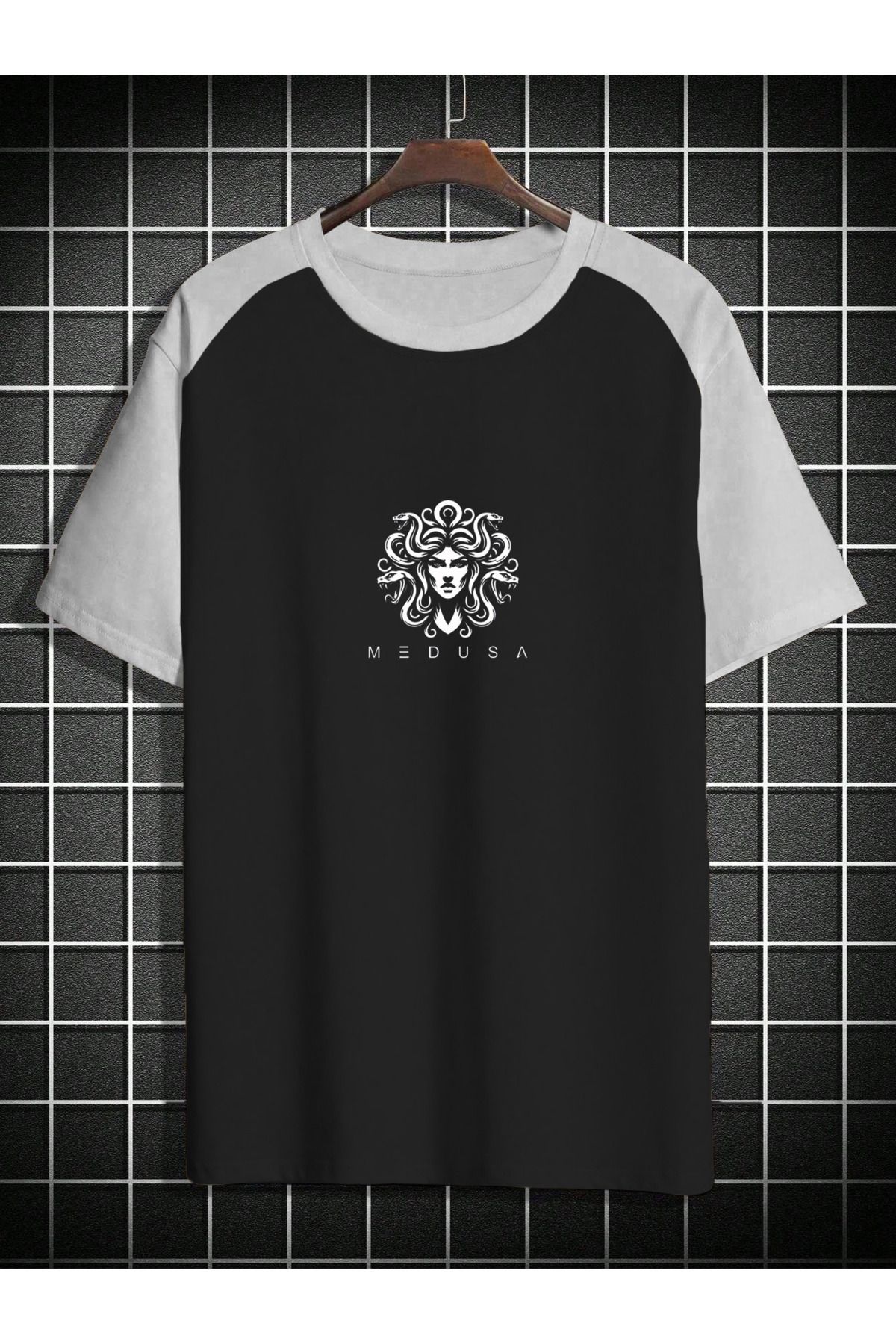 Velostra Unisex Medusa Baskılı Oversize T-shirt