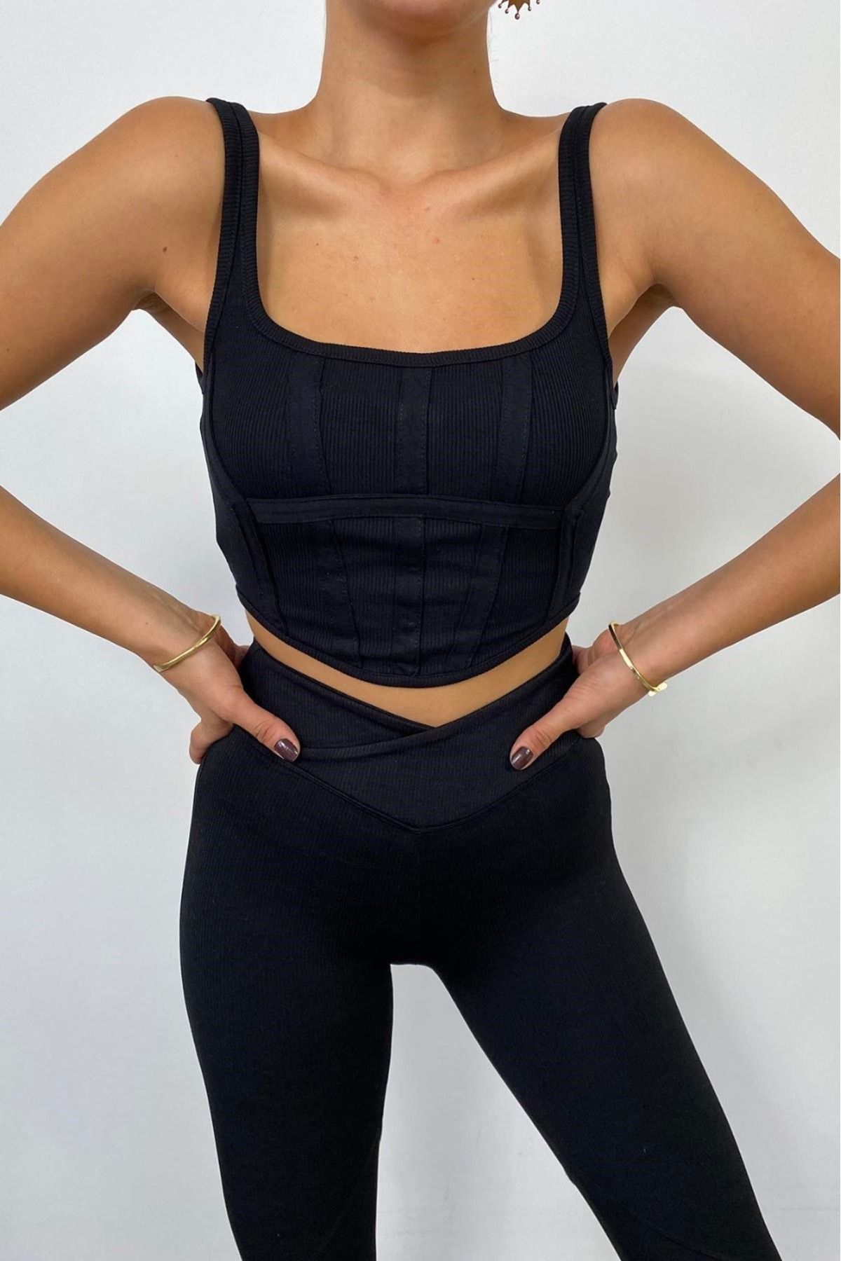 Lacesta Asimetrik Detay Crop Askılı