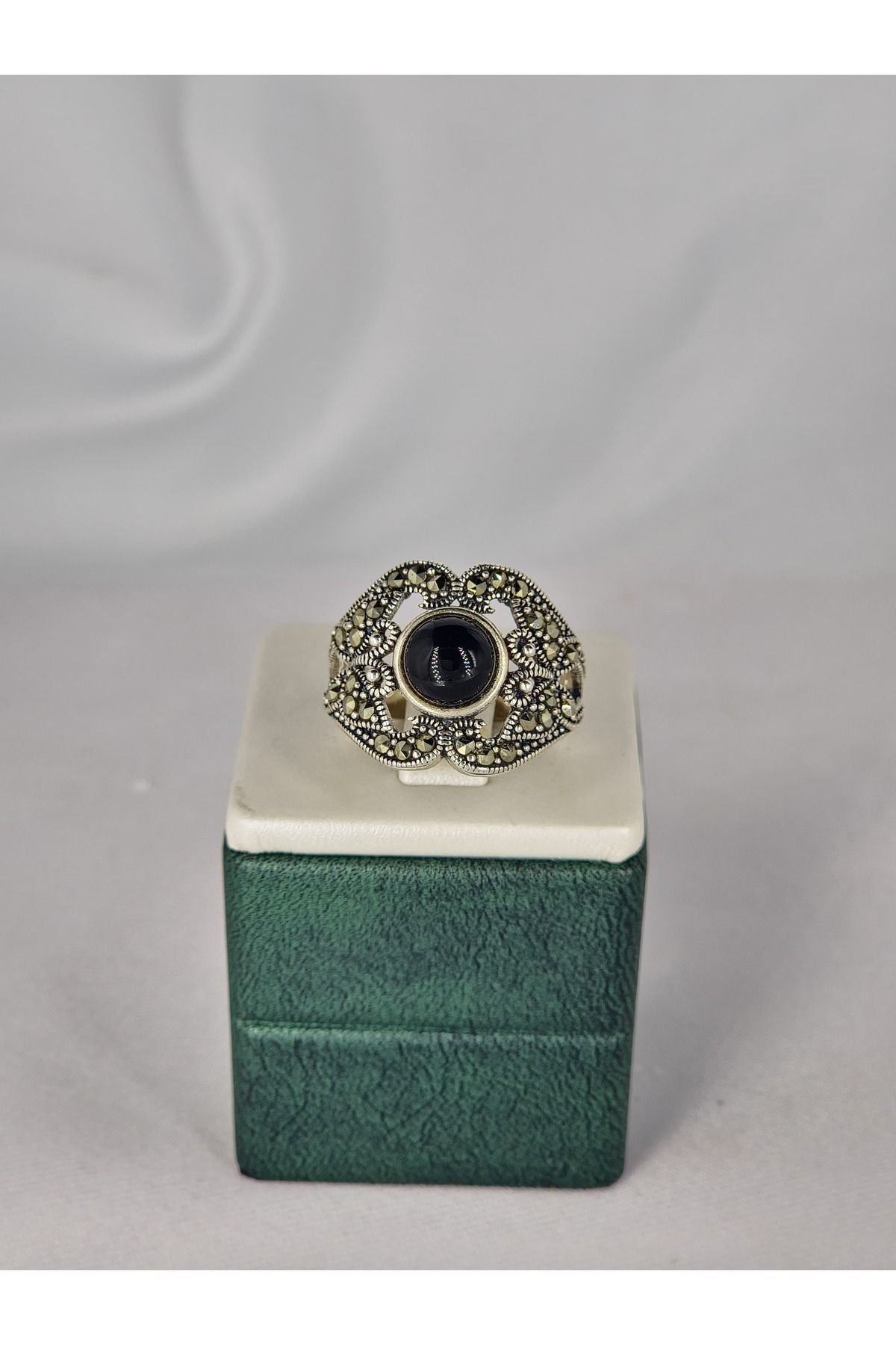 collawood Obsidyen taşlı Gümüş Yüzük